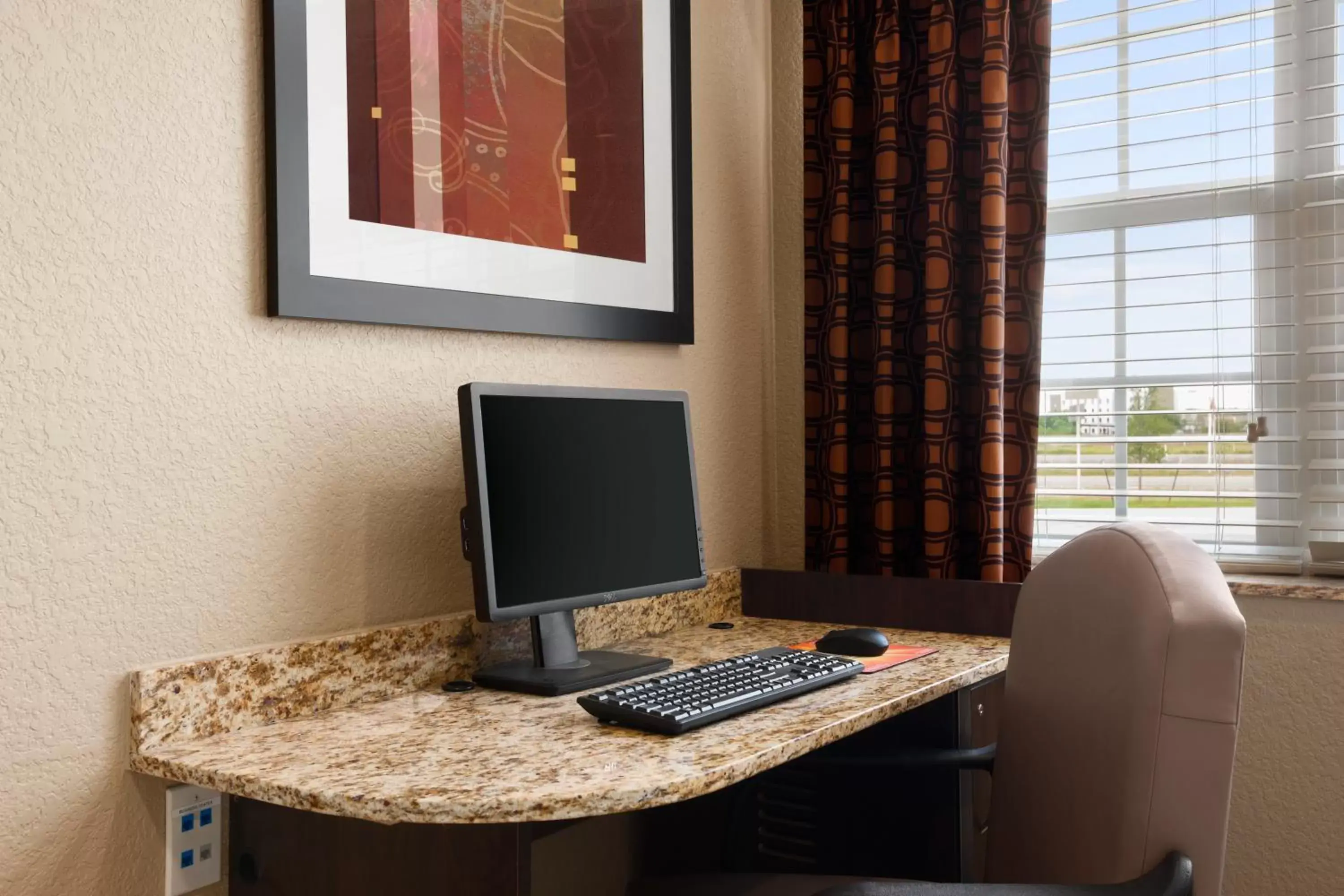 Business facilities, Business Area/Conference Room in Microtel Inn & Suites Cotulla