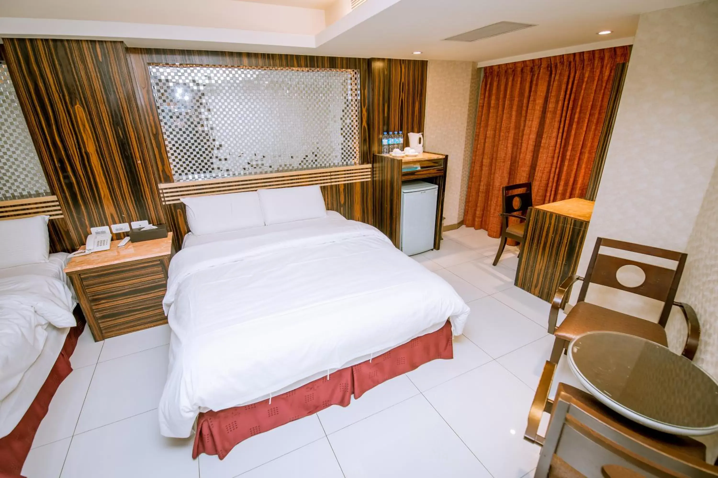 Bed in Guide Hotel Taipei Xinyi