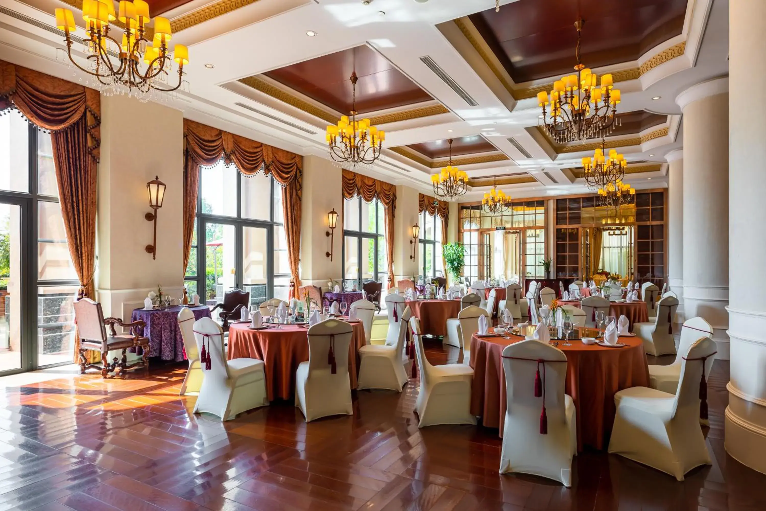 Restaurant/places to eat in Your World International Conference Centre Hotel Restaurant/places to eat in Your World International Conference Centre Hotel