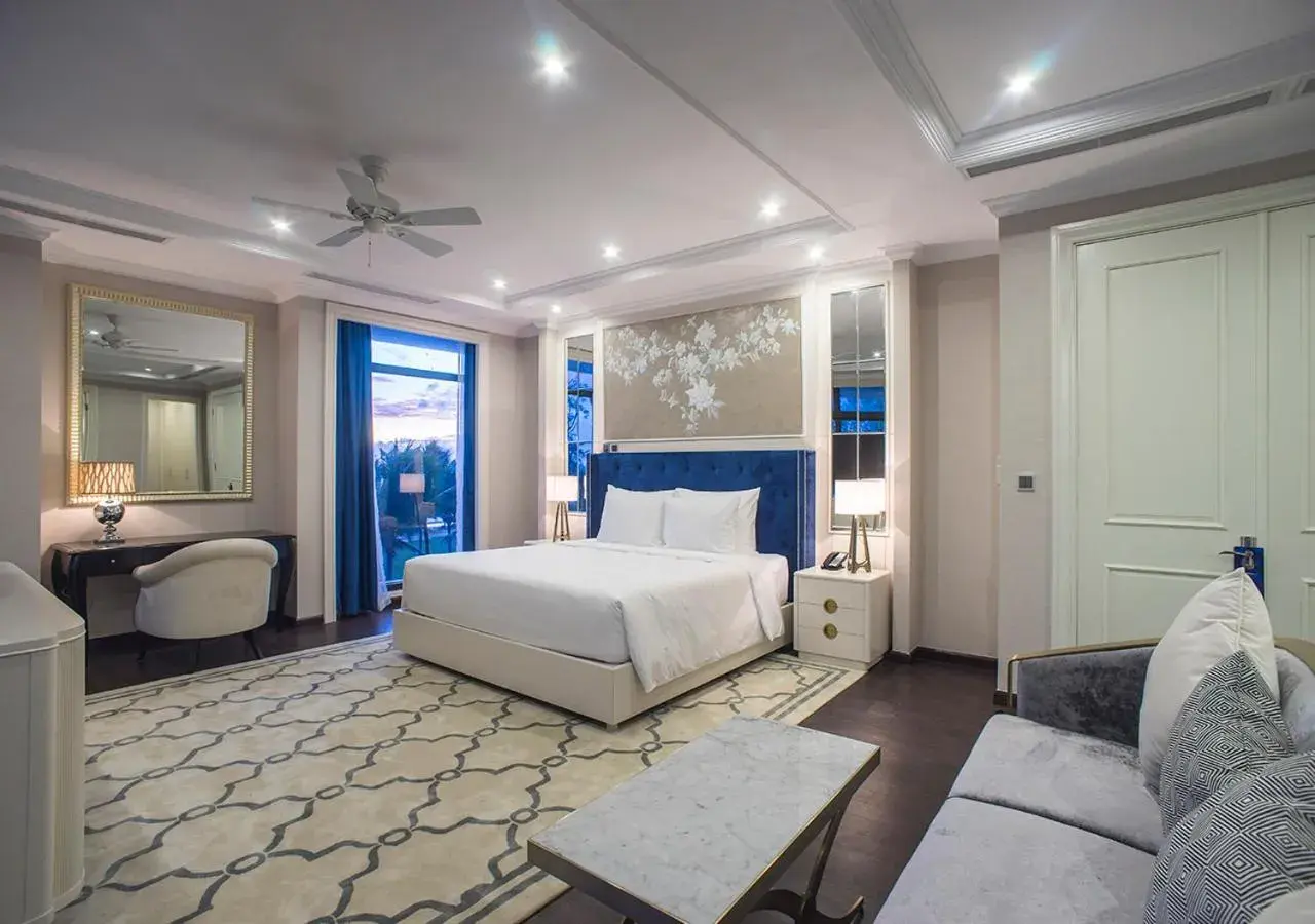 Bed in Radisson Blu Resort Phu Quoc
