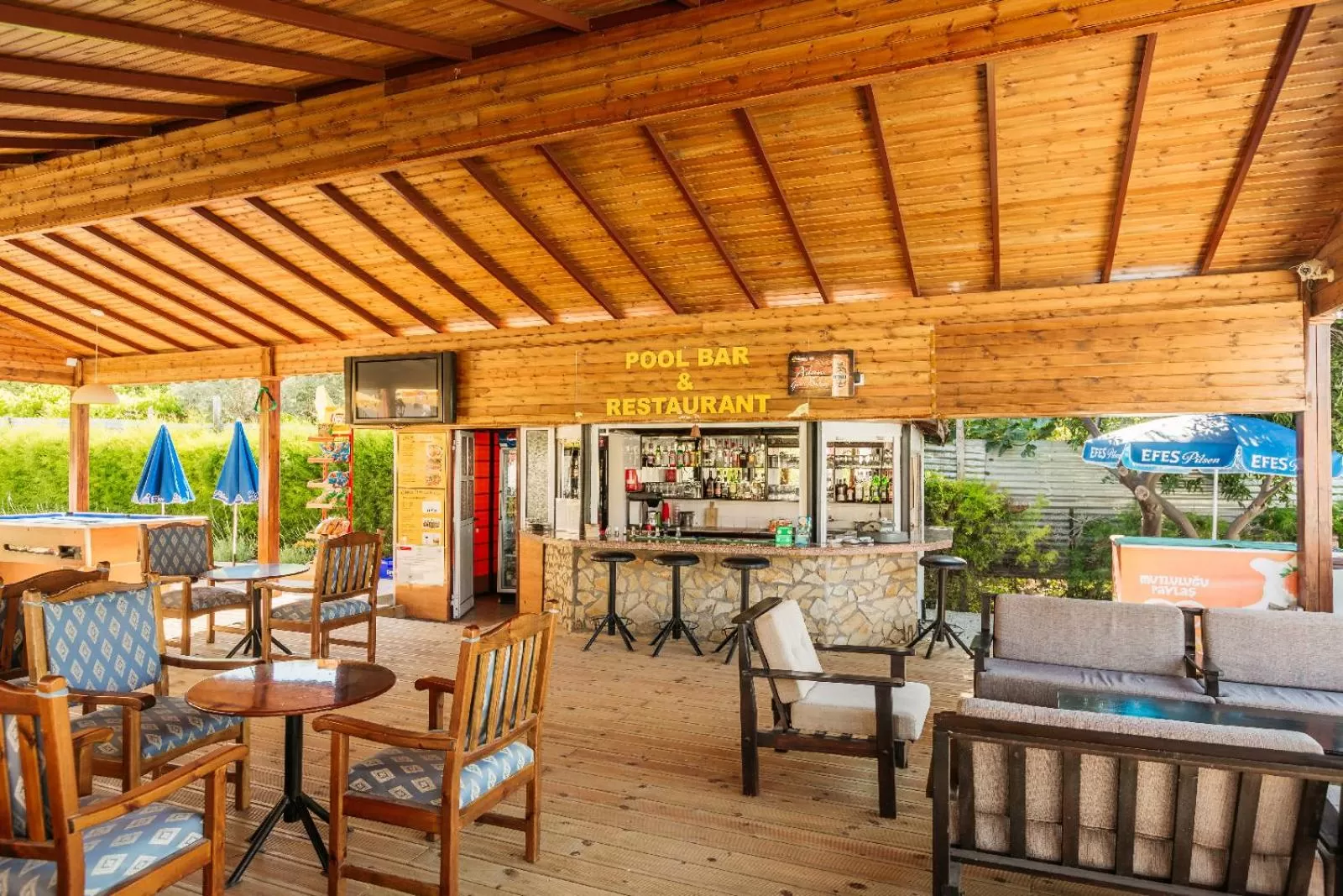 Restaurant/places to eat in Citrus Tree Gardens