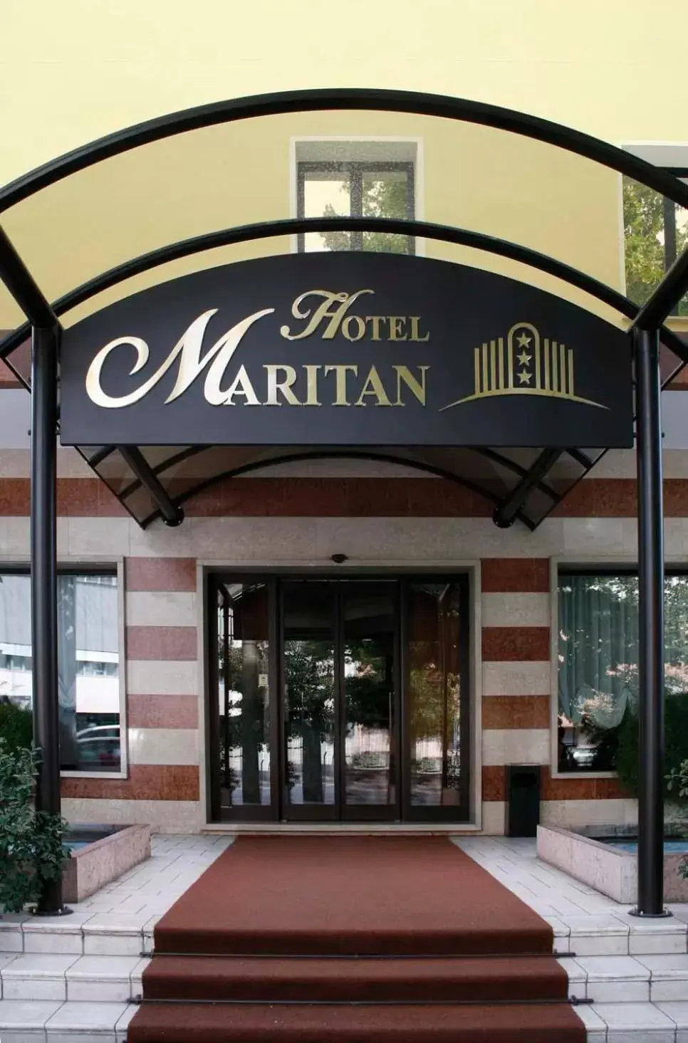 Facade/entrance in Hotel Maritan