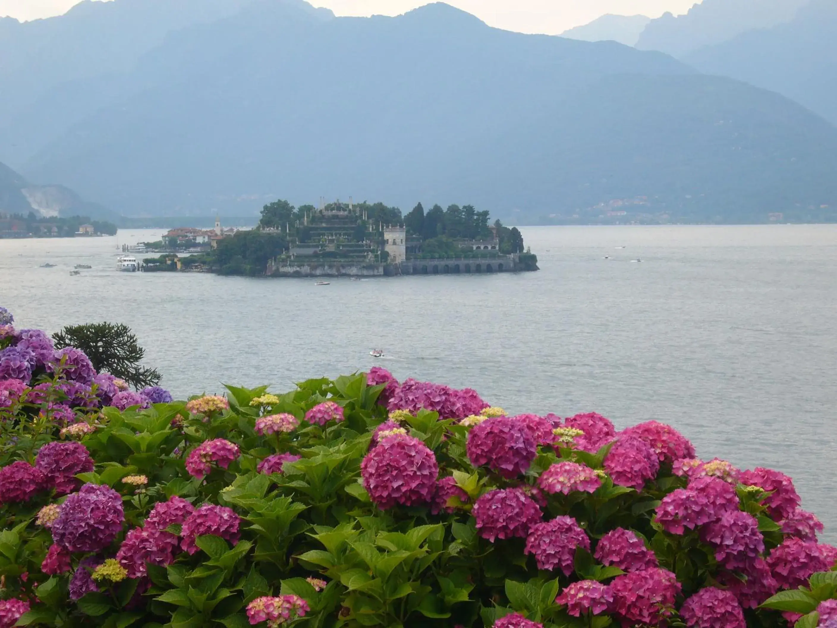 Lake view in Hotel Lido La Perla Nera