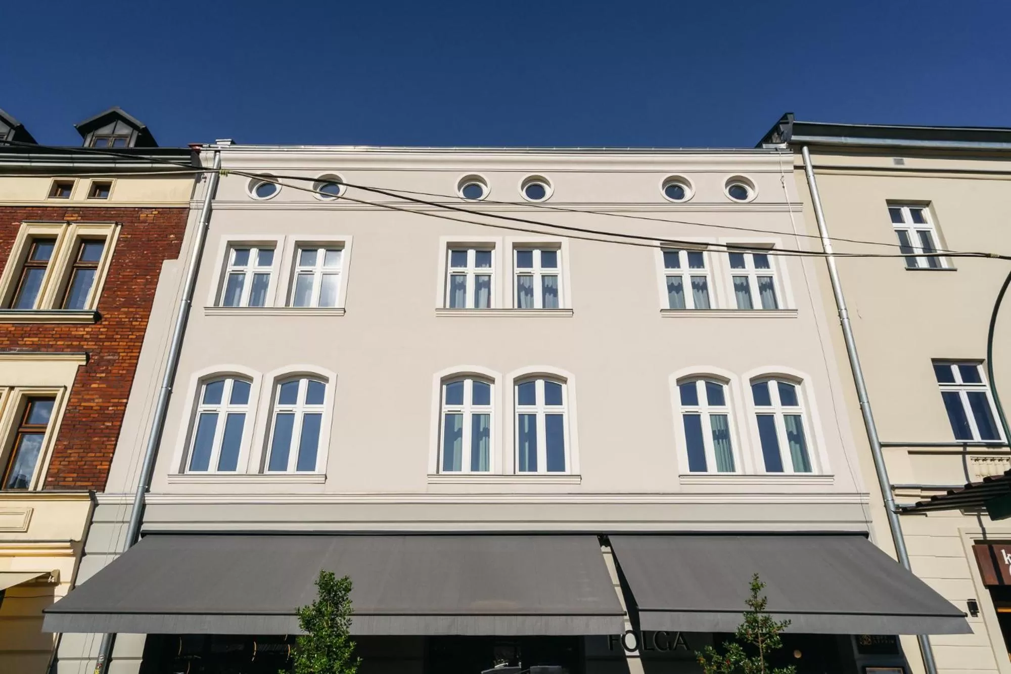 Property Building in Estery12 by Loft Affair