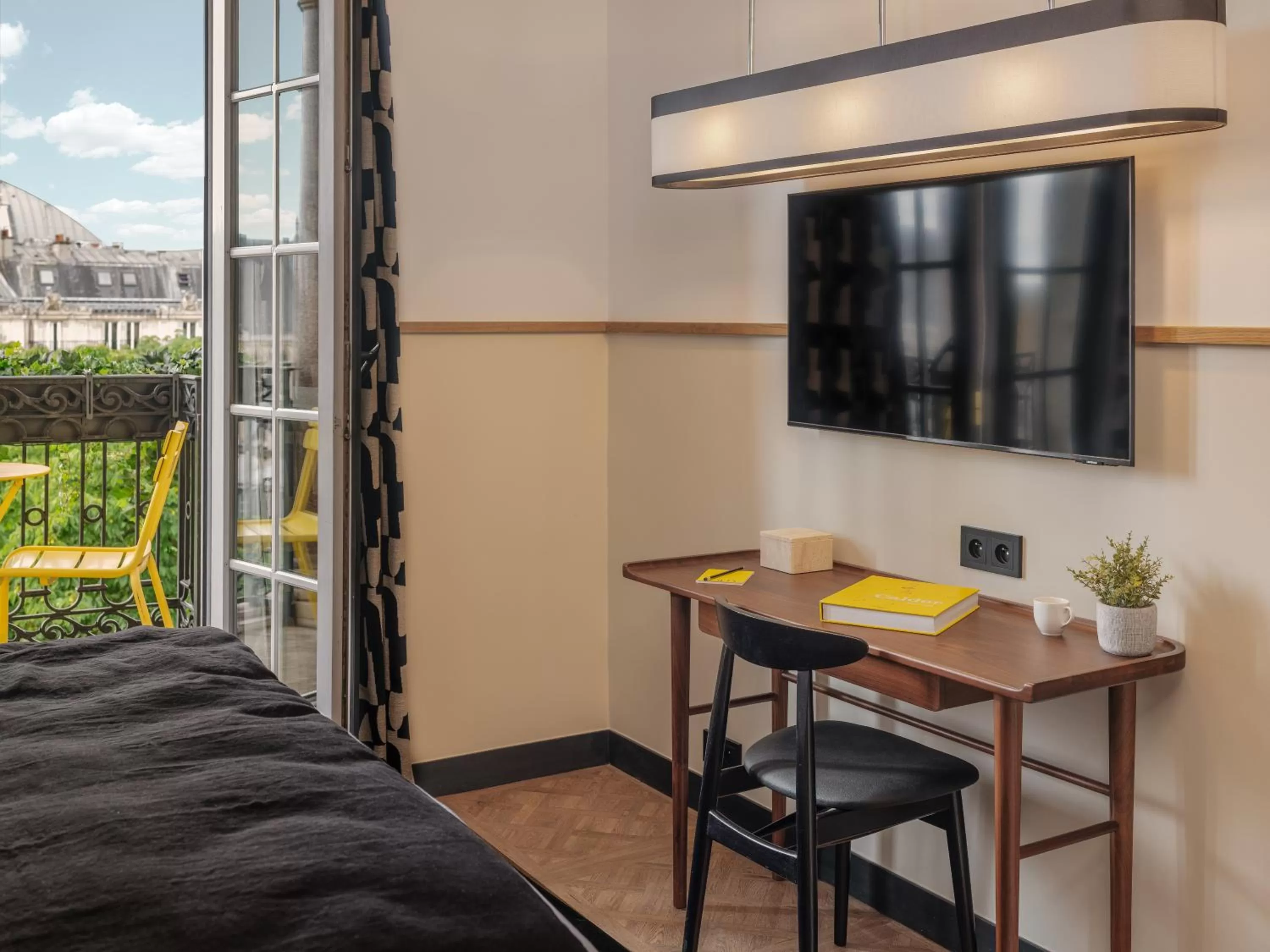 Balcony/Terrace in Solly Hôtel Paris