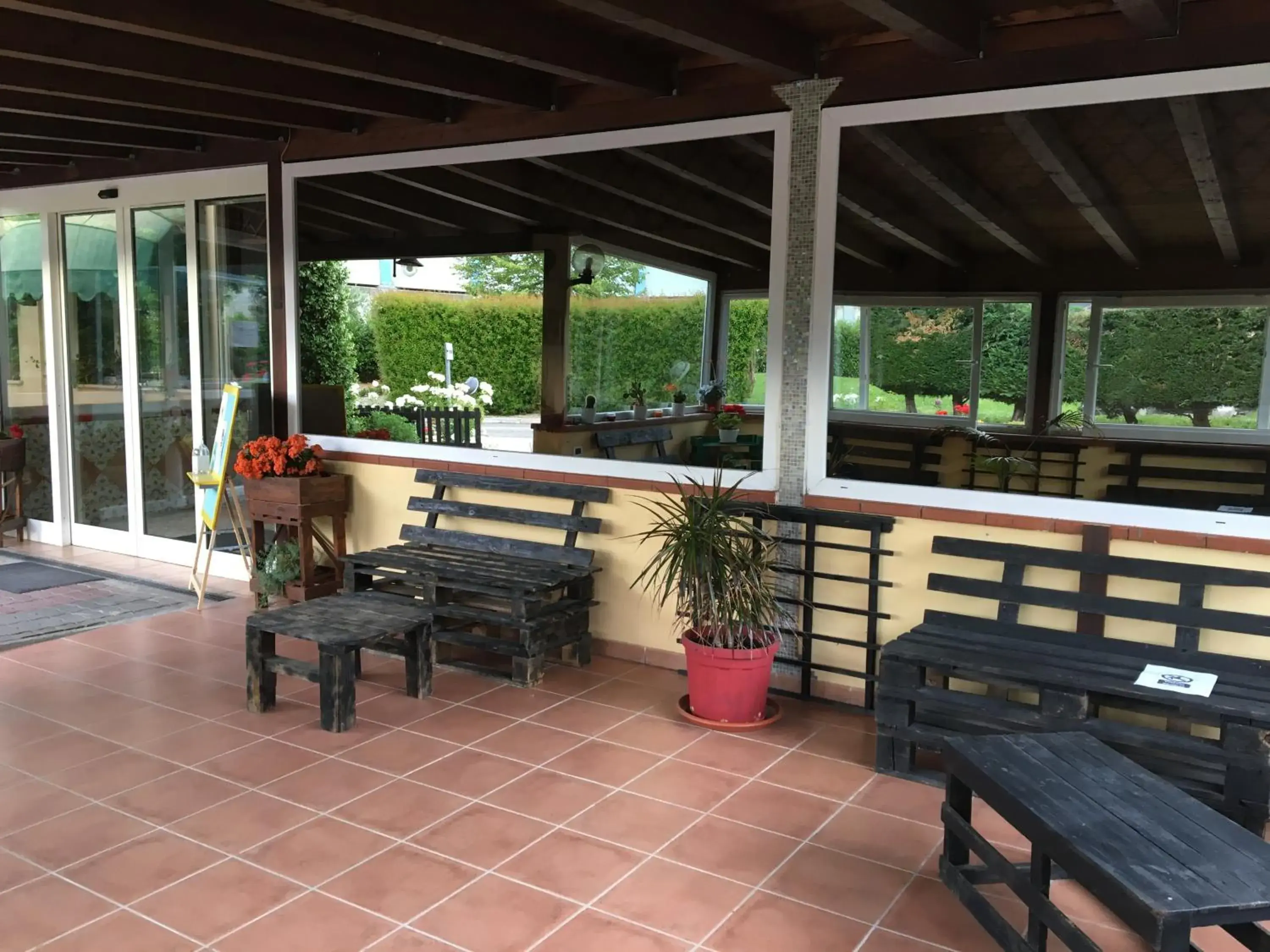 Patio in Hotel Conte Luna