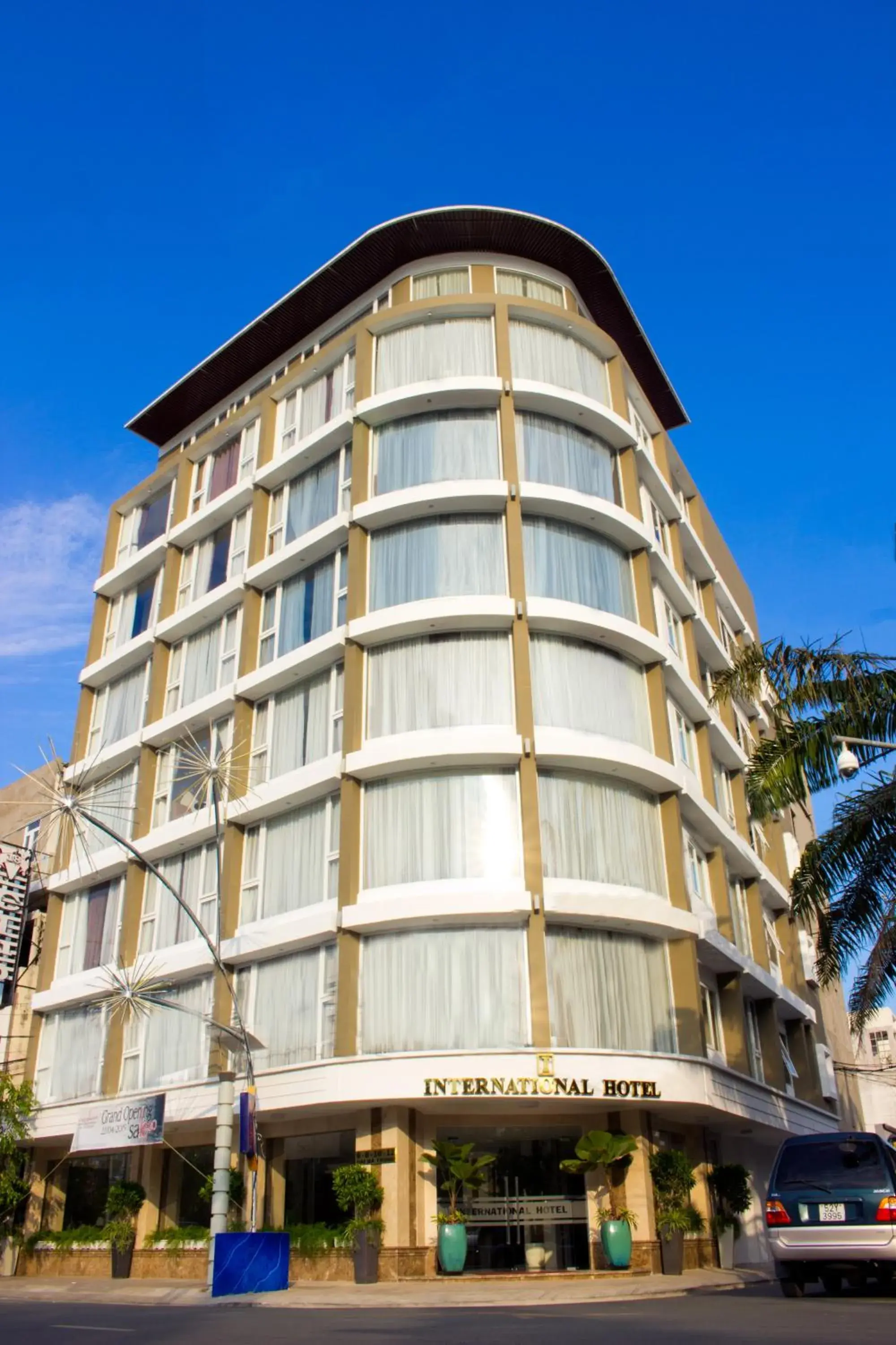 Bird's eye view, Property Building in International Hotel