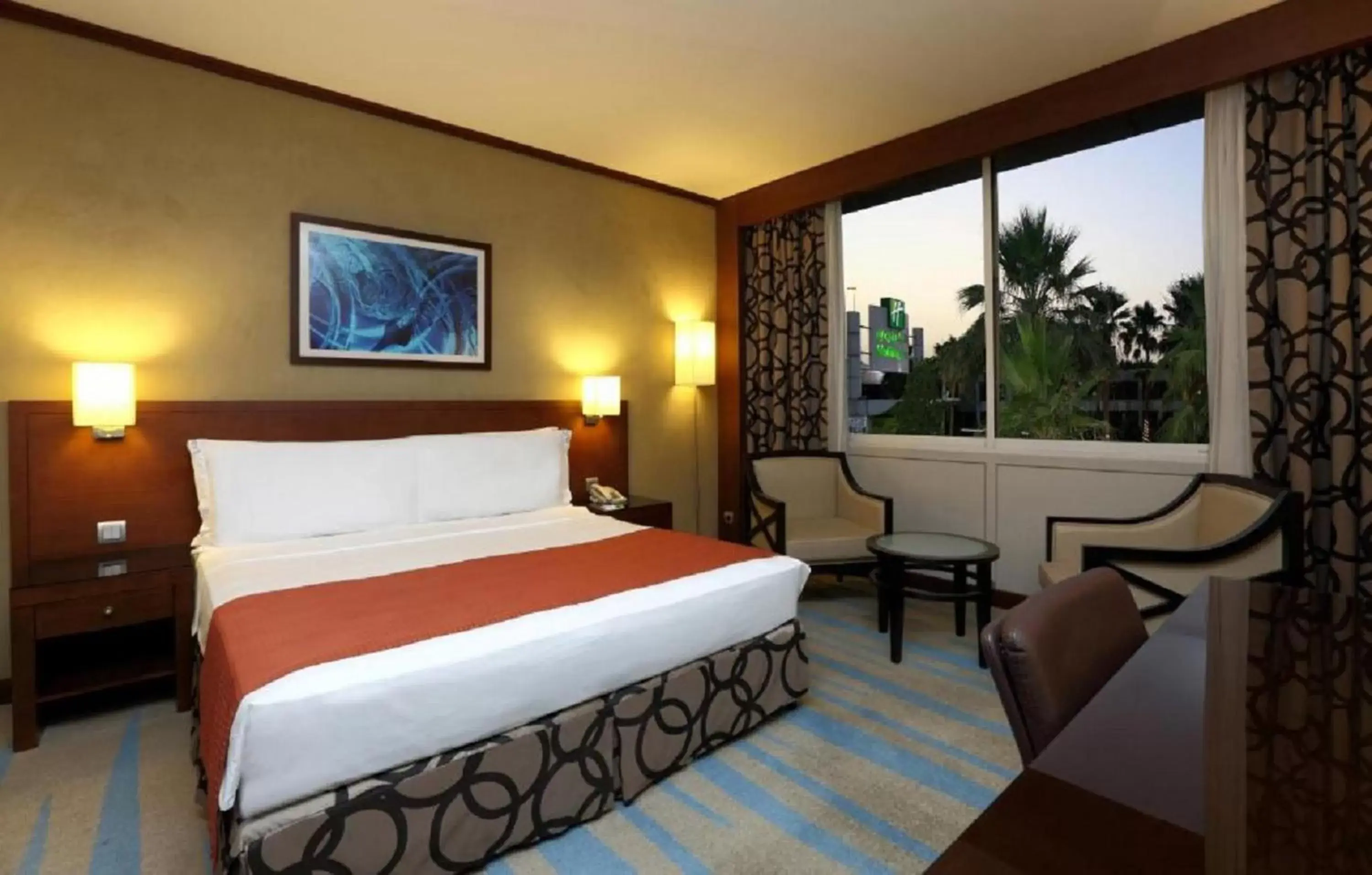 Bed in Holiday Inn Riyadh Izdihar, an IHG Hotel