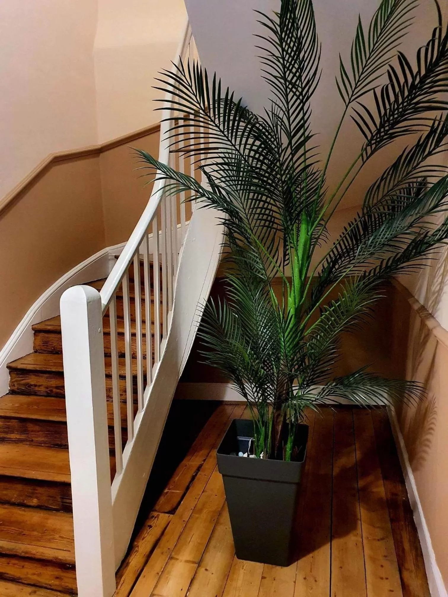 Decorative detail in White Horse