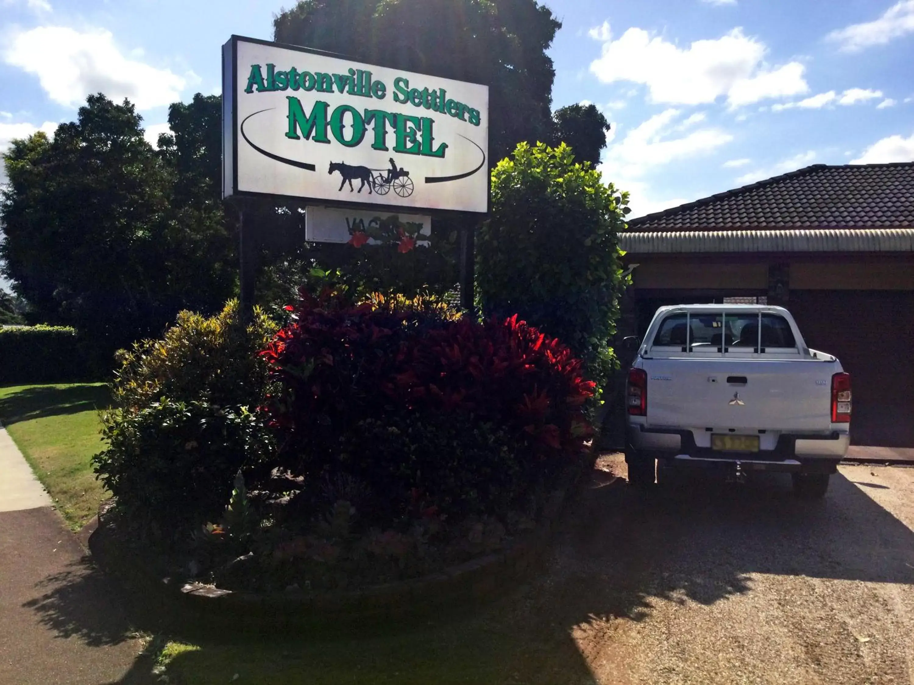 Property logo or sign, Property Building in Alstonville Settlers Motel