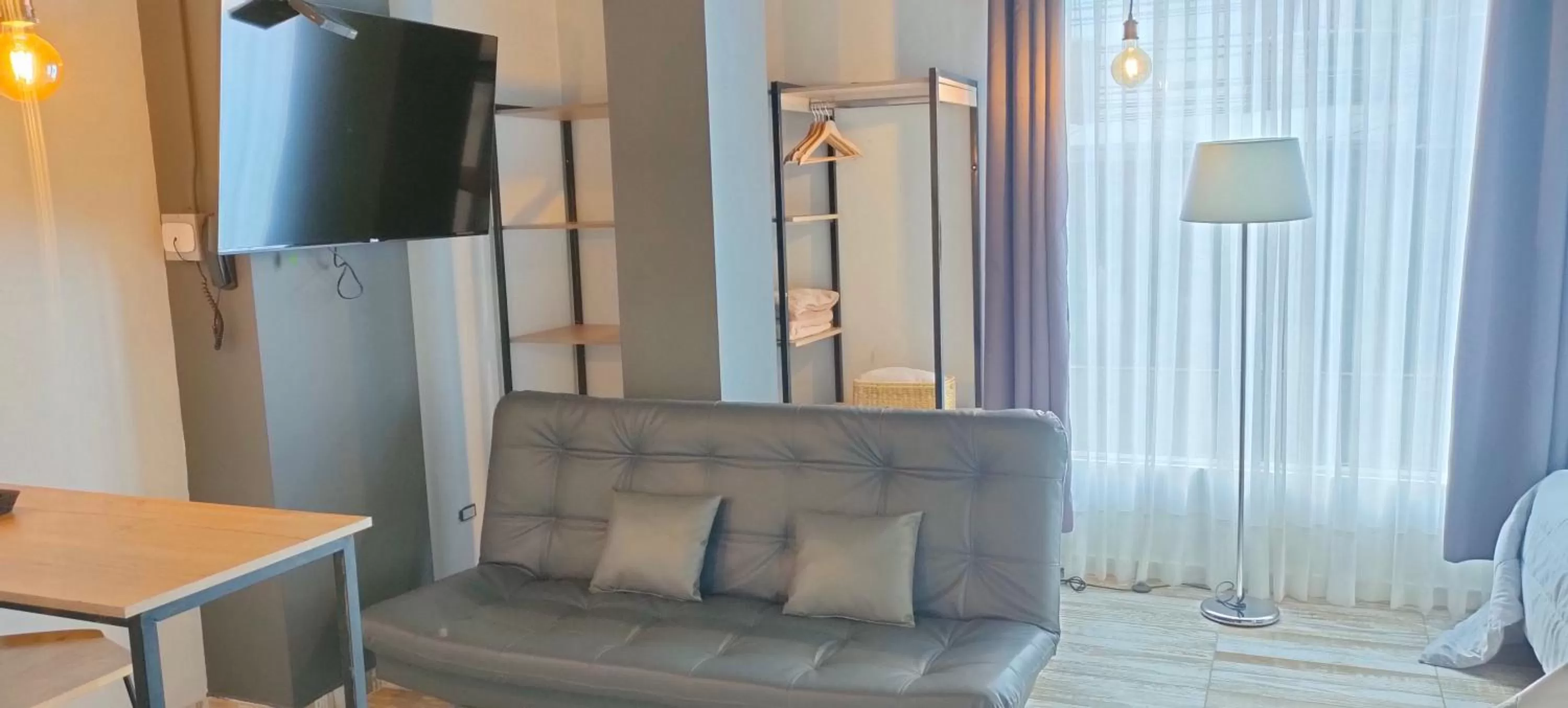 TV and multimedia in Hotel Lexum Estadio