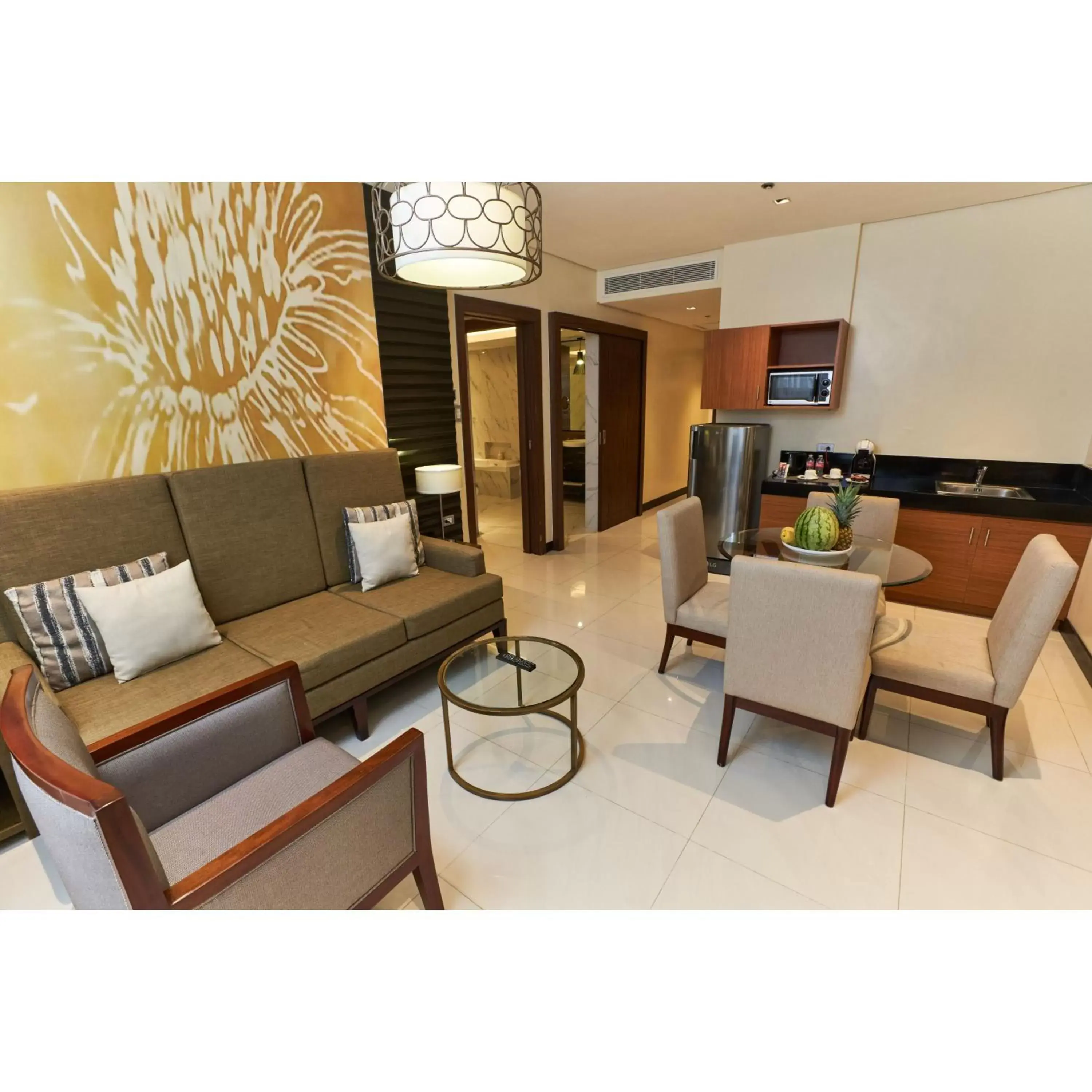Living room, Seating Area in Summit Hotel Tacloban