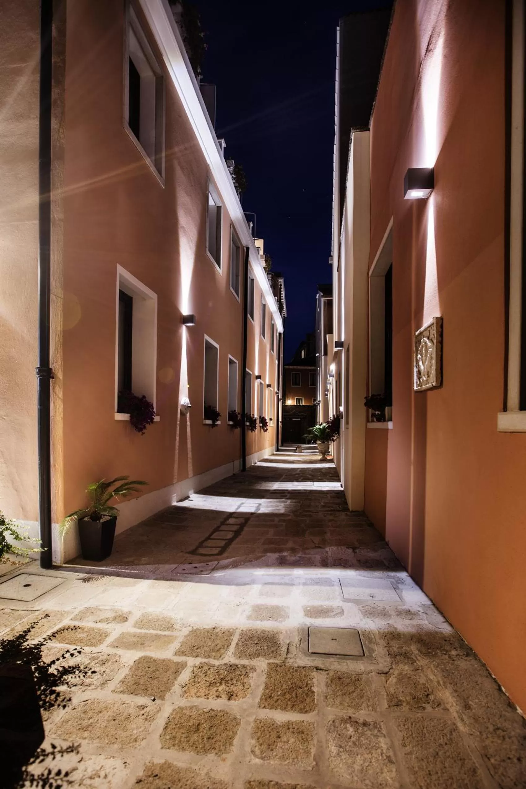 Property building in Ai Mori d'Oriente