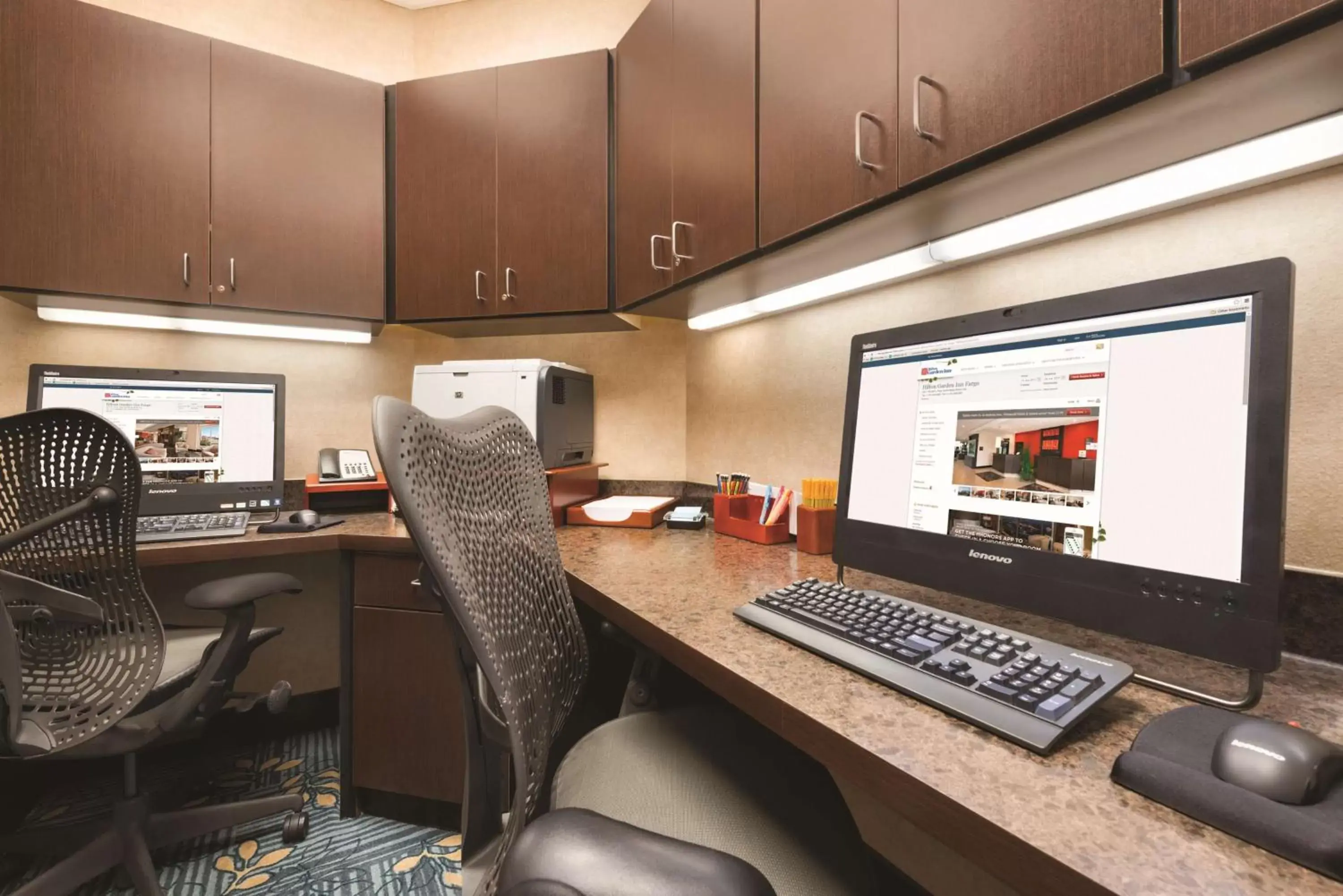 Business facilities, Business Area/Conference Room in Hilton Garden Inn Fargo