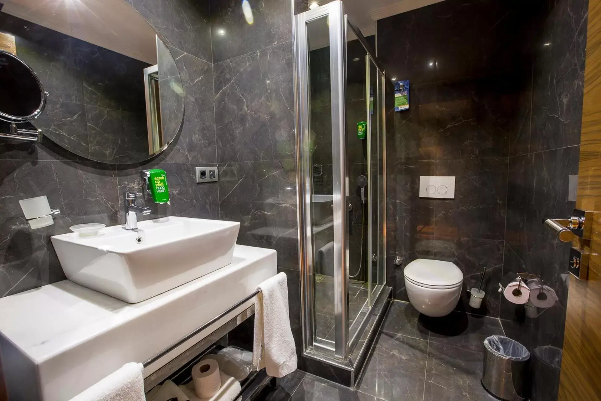Shower, Bathroom in Park Inn by Radisson Istanbul Asia Kavacik