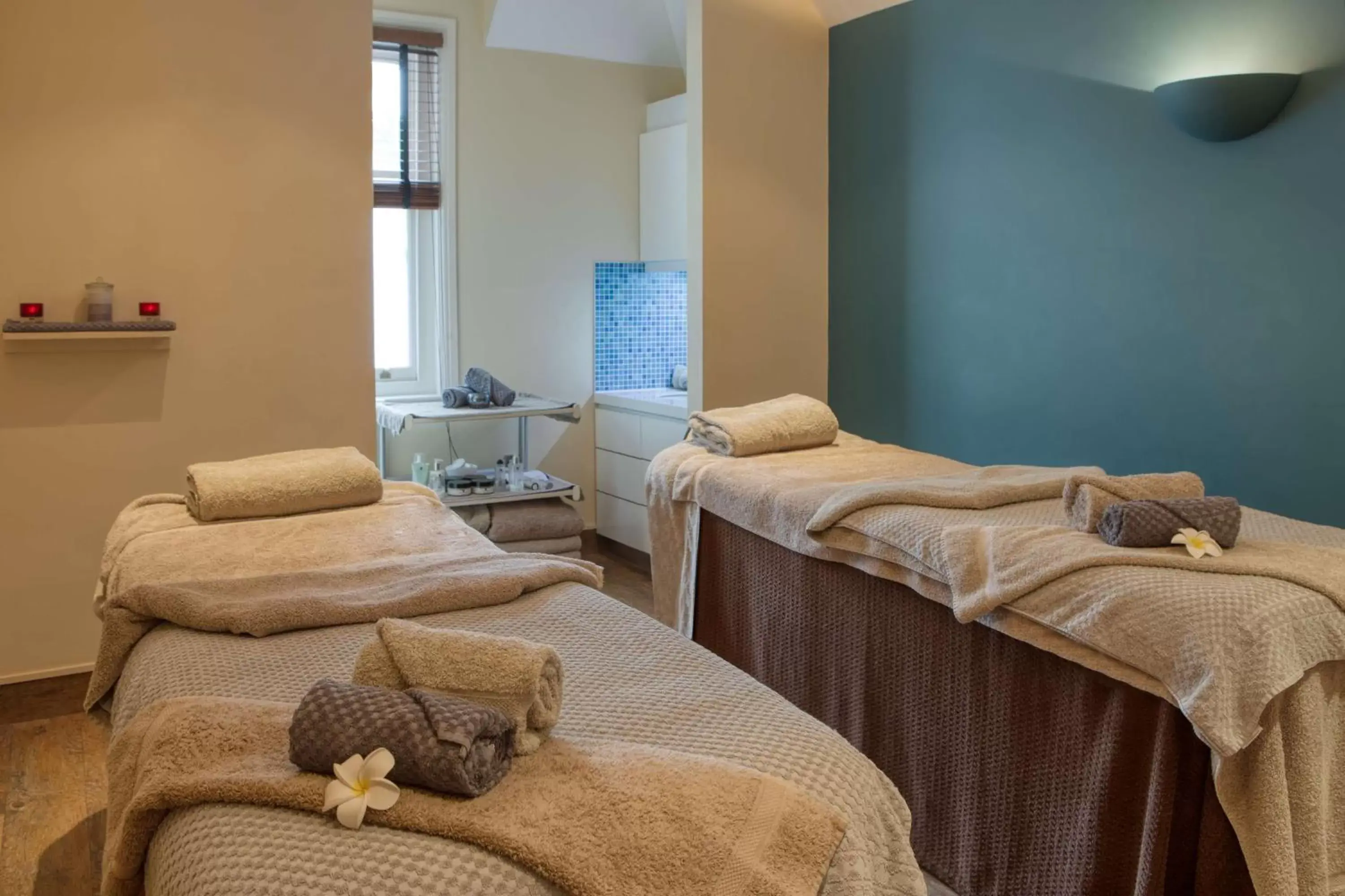 Spa and wellness centre/facilities, Bed in The Welcombe Golf & Spa Hotel