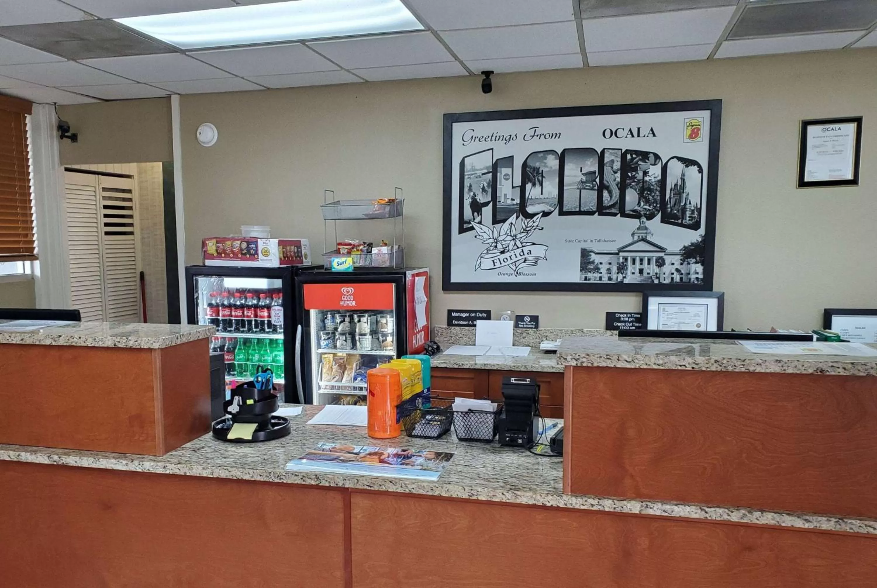 Lobby or reception in Super 8 by Wyndham Ocala I-75