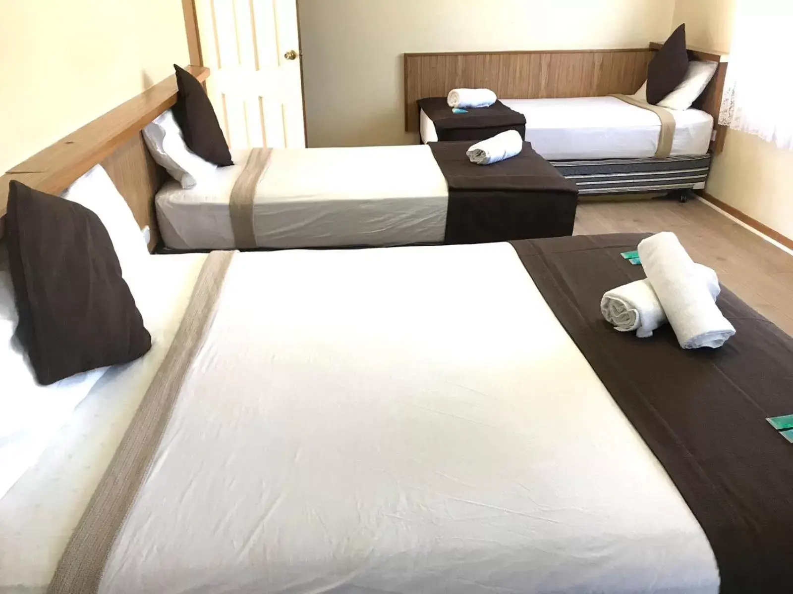 Bed in Angel's Rest Motel Bed in Angel's Rest Motel