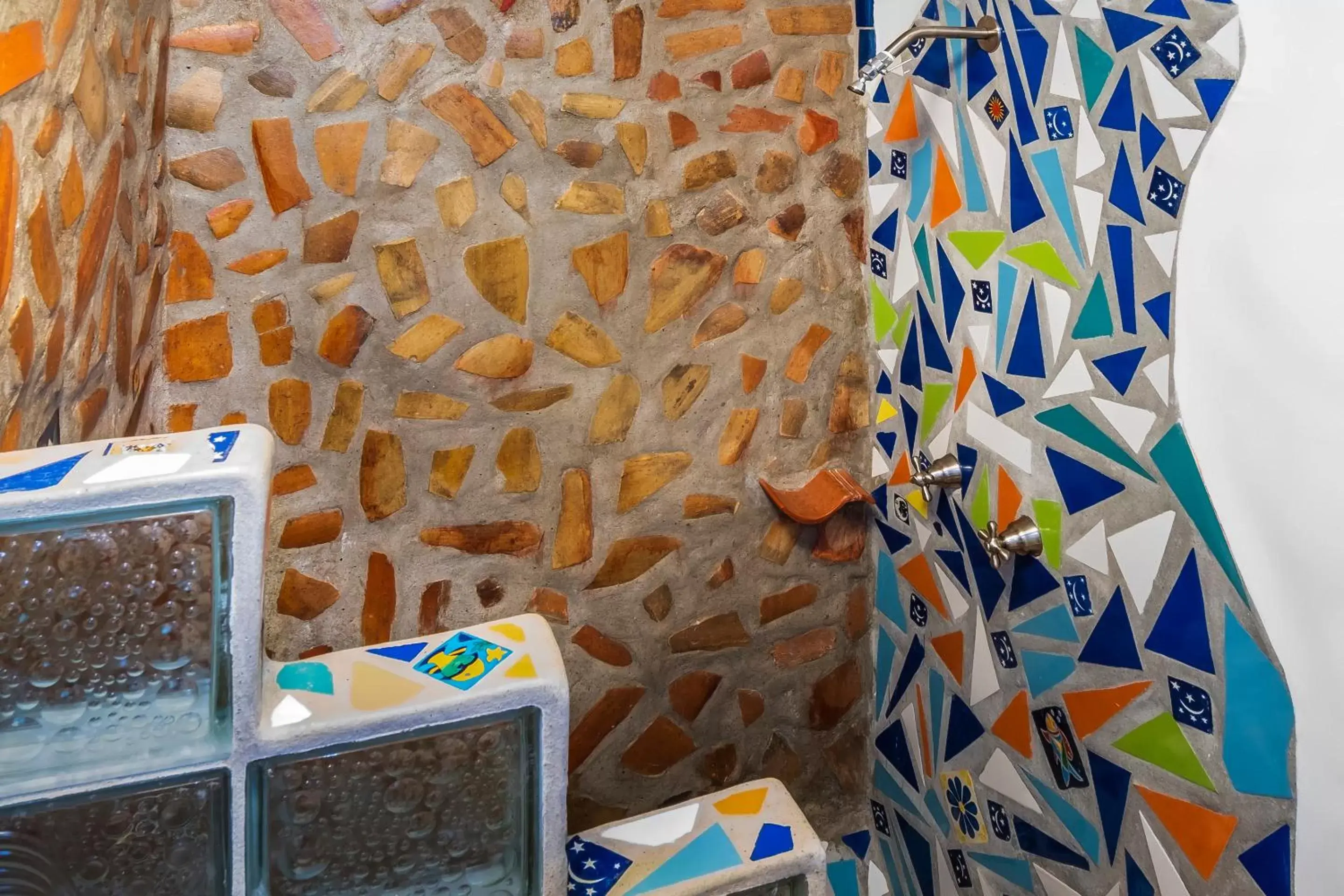 Shower, Bathroom in Casa Miguel Arcangel