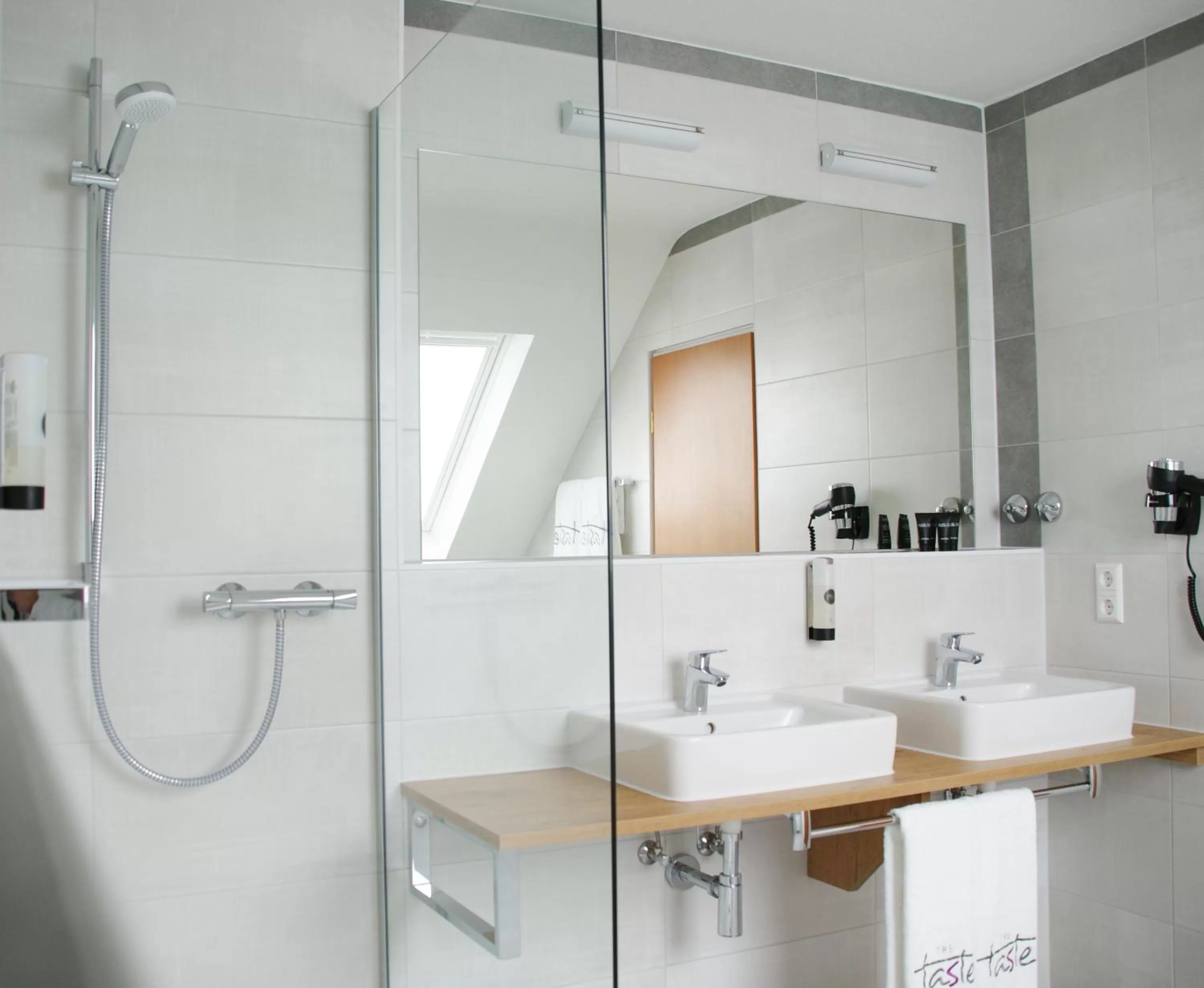 Bathroom in Taste Hotel Hockenheim