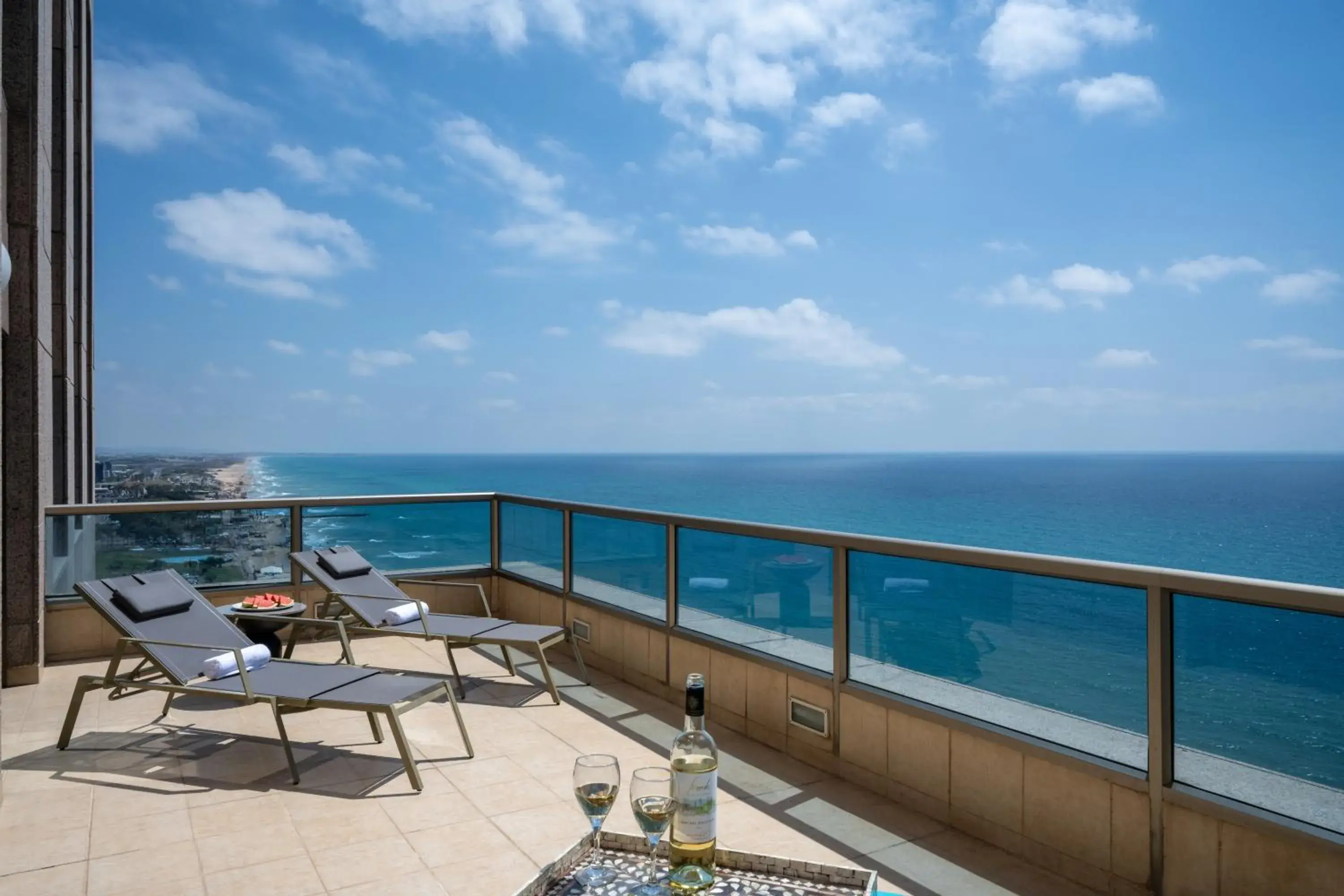 Balcony/Terrace, Sea View in LEONARDO PLAZA HAIFA
