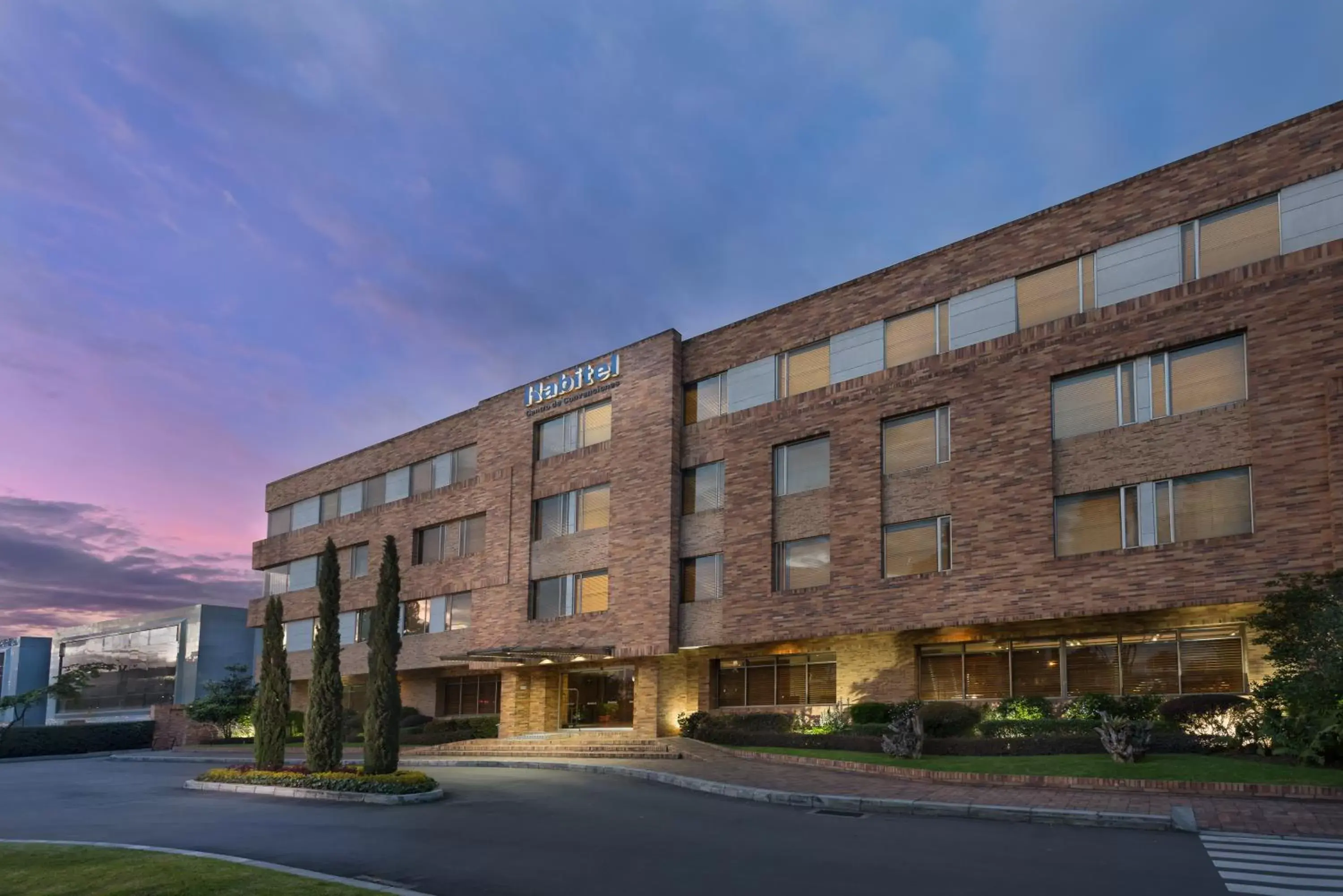 Facade/entrance, Property Building in Hotel Habitel Select