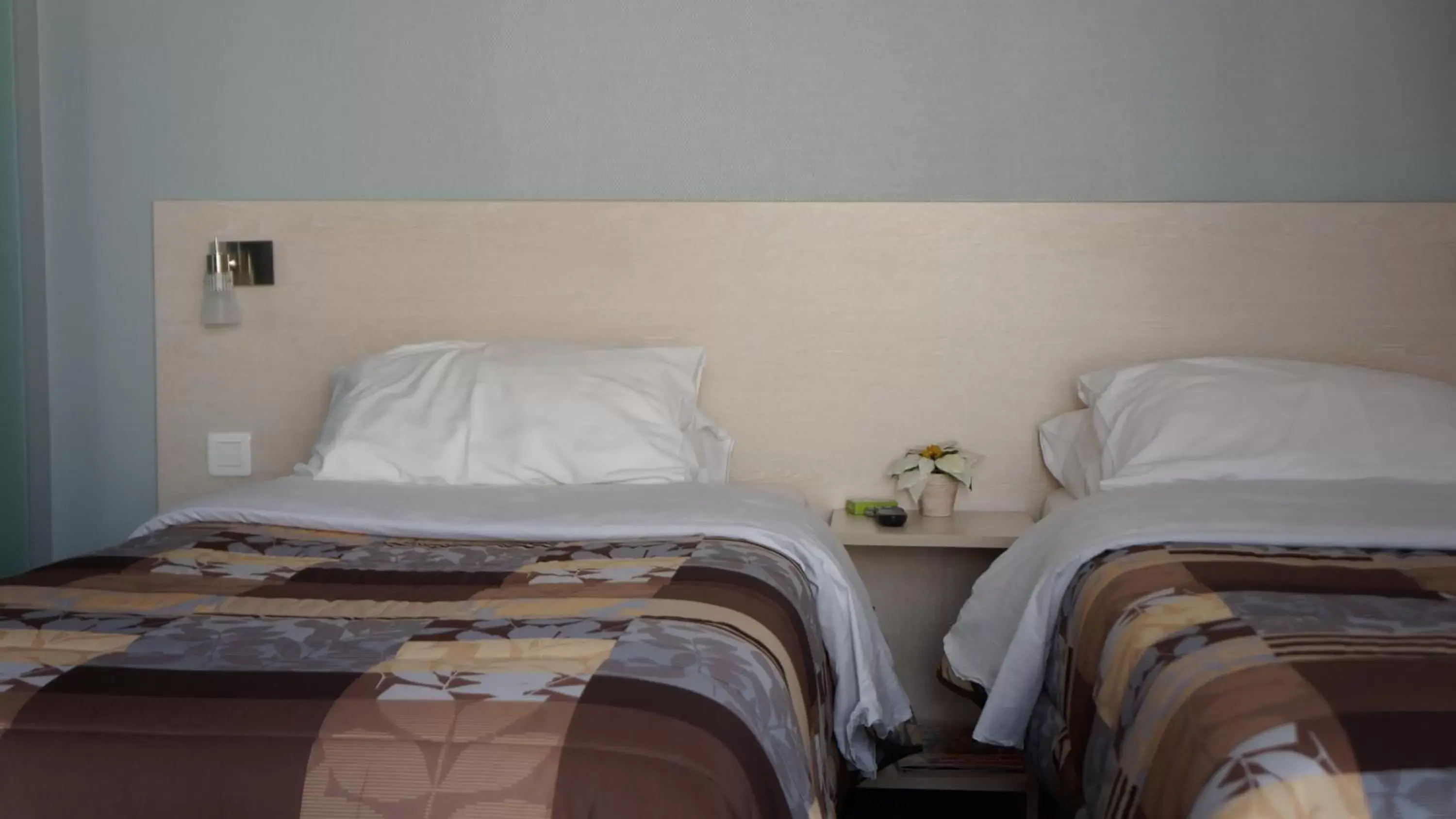 Bedroom, Bed in Charme Hotel en Beaujolais