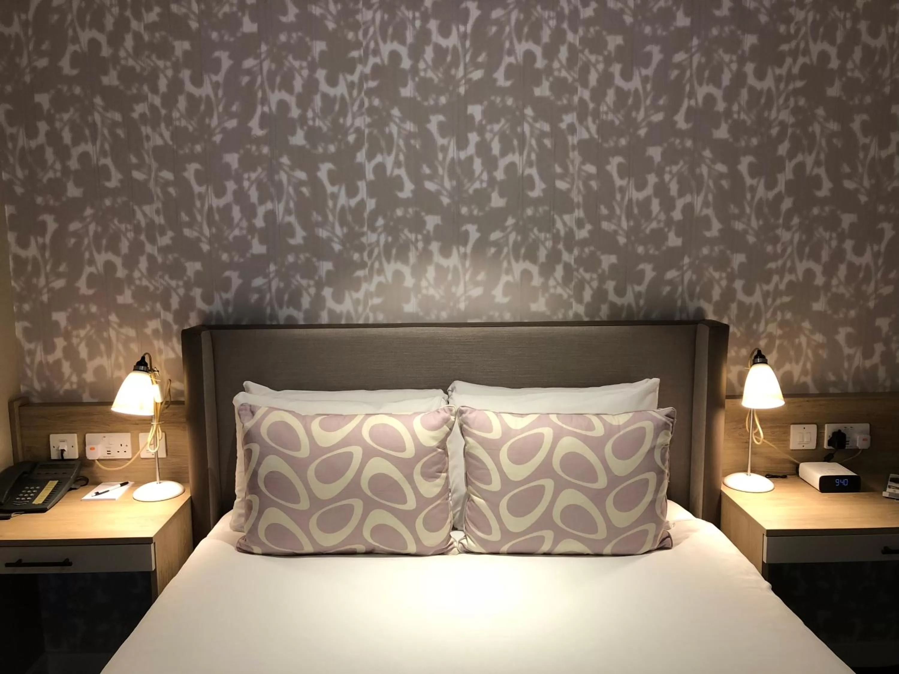 Standard Double Room in Edgbaston Park Hotel Birmingham