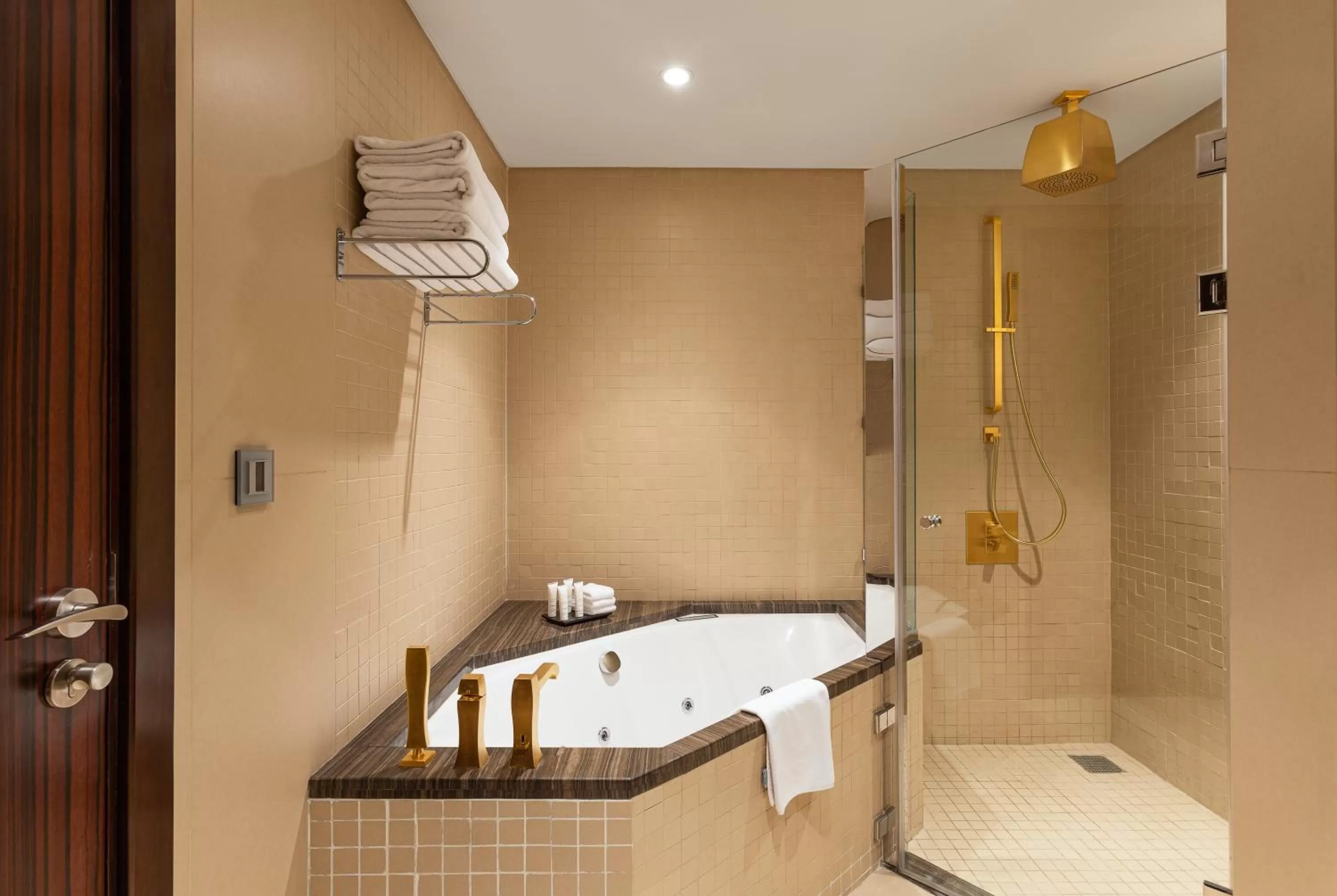 Bathroom in Crowne Plaza Riyadh - RDC Hotel & Convention by IHG