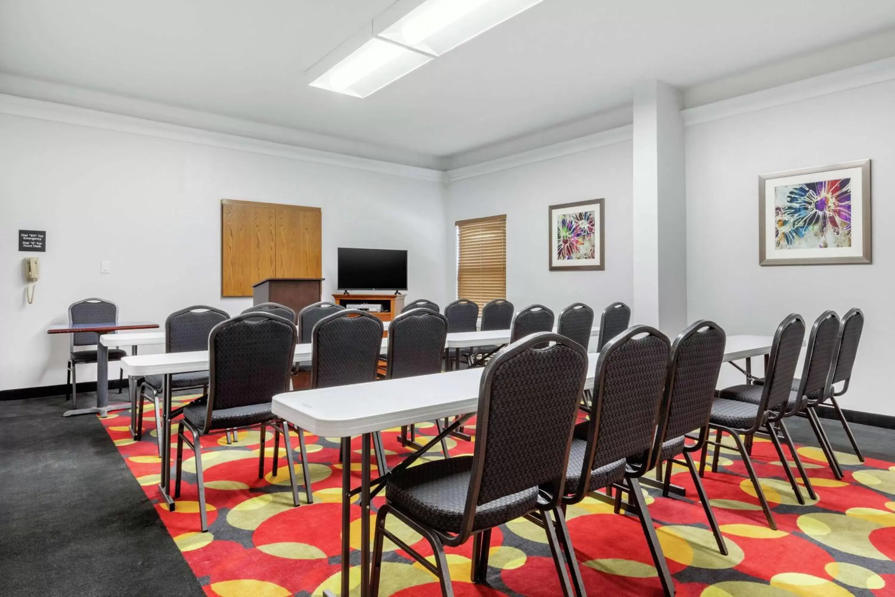 Bedroom in Hampton Inn Brookhaven Bedroom in Hampton Inn Brookhaven