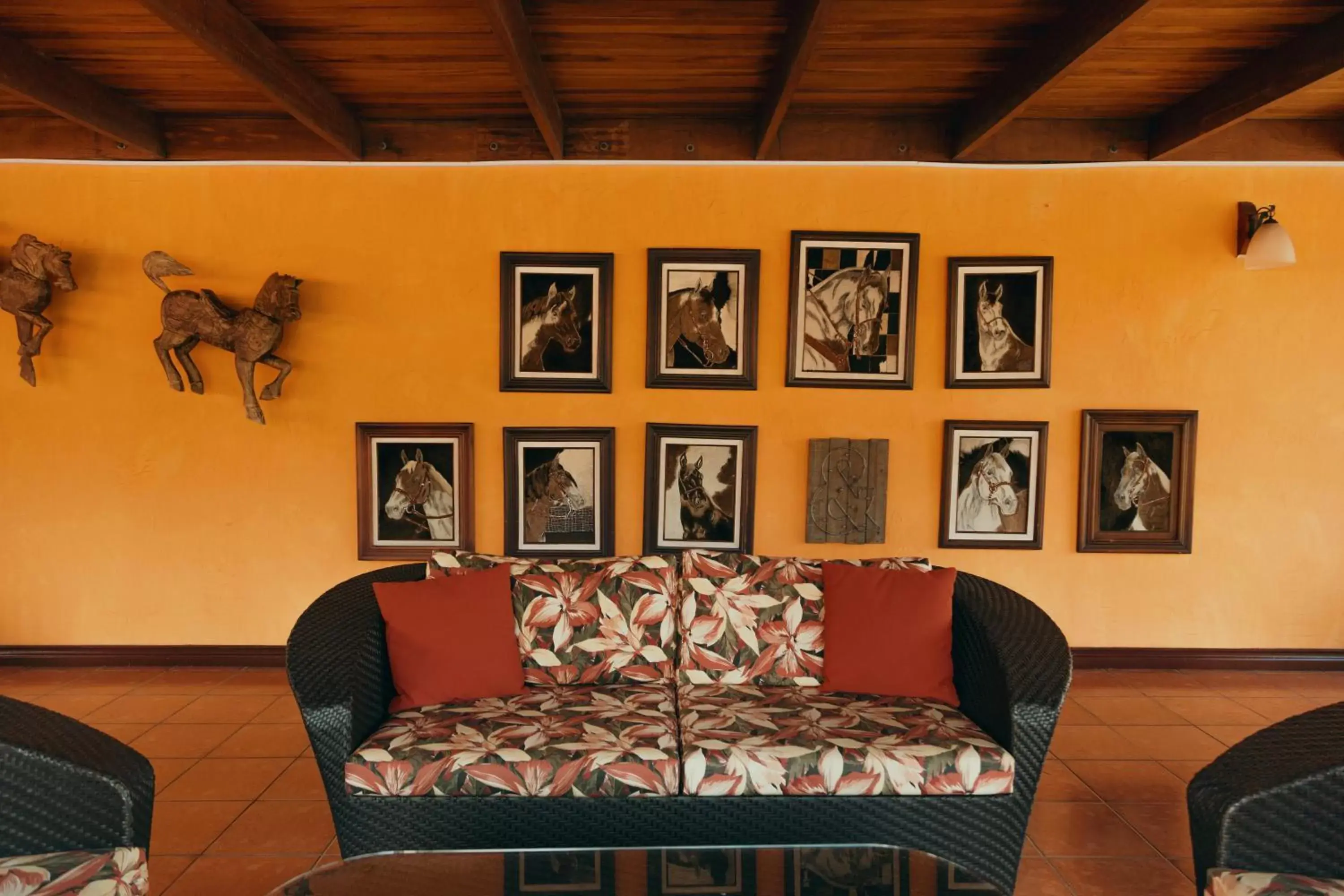 Living room in El Rodeo Estancia Boutique Hotel & Steakhouse