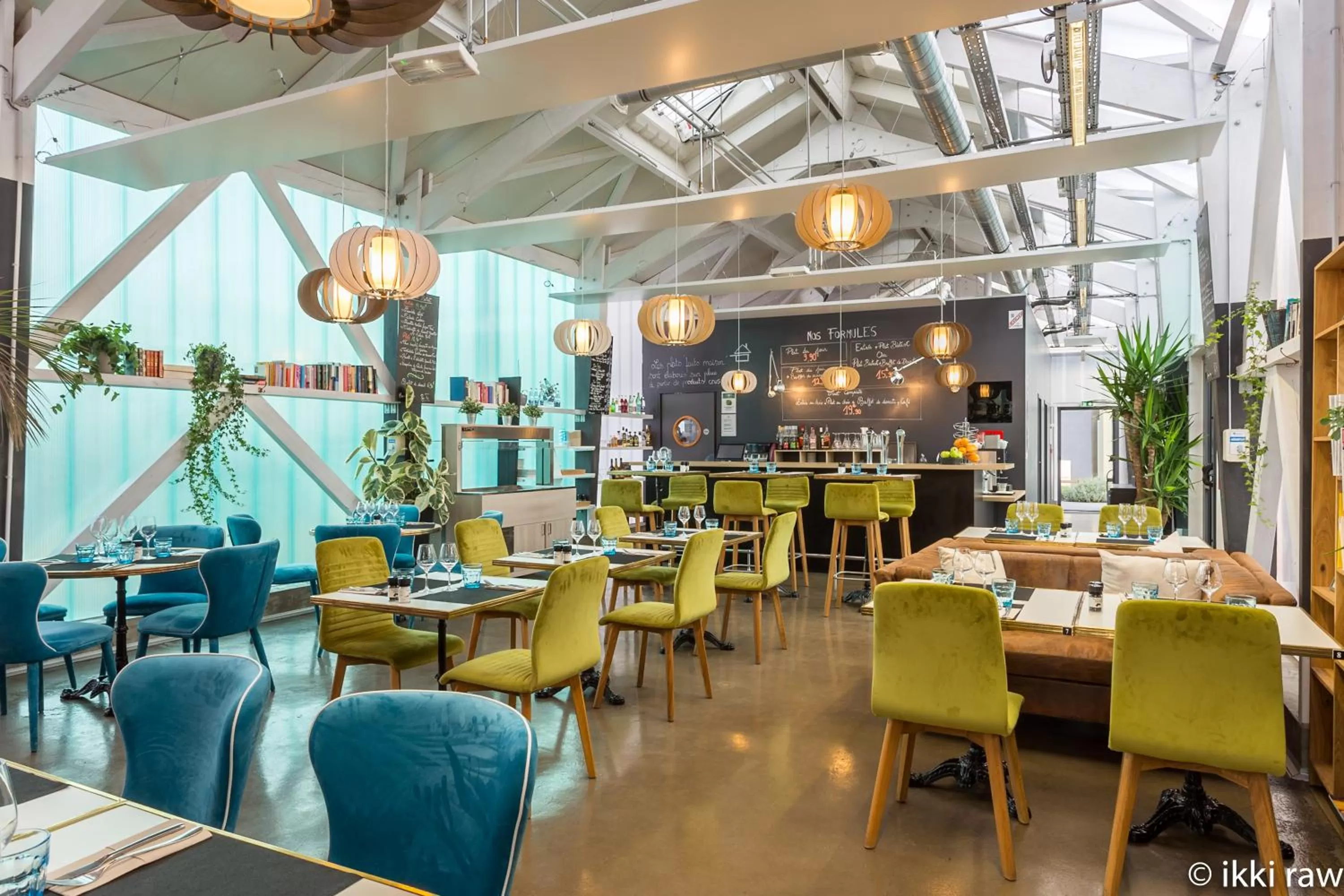 Restaurant/places to eat in Hotel Libera Caen Colombelles