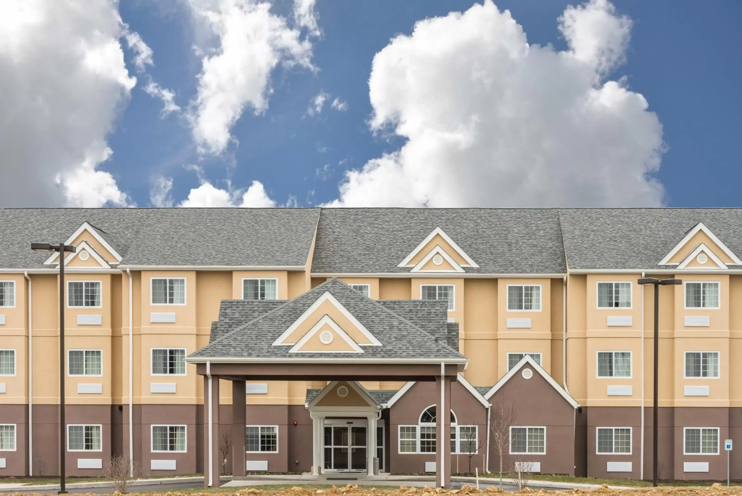 Property Building in Microtel Inn & Suites by Wyndham Beaver Falls