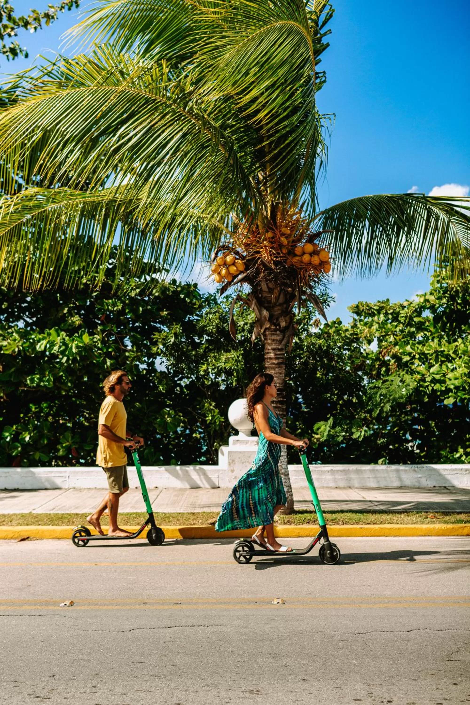 Street view in Albatros Suites by Bedsfriends