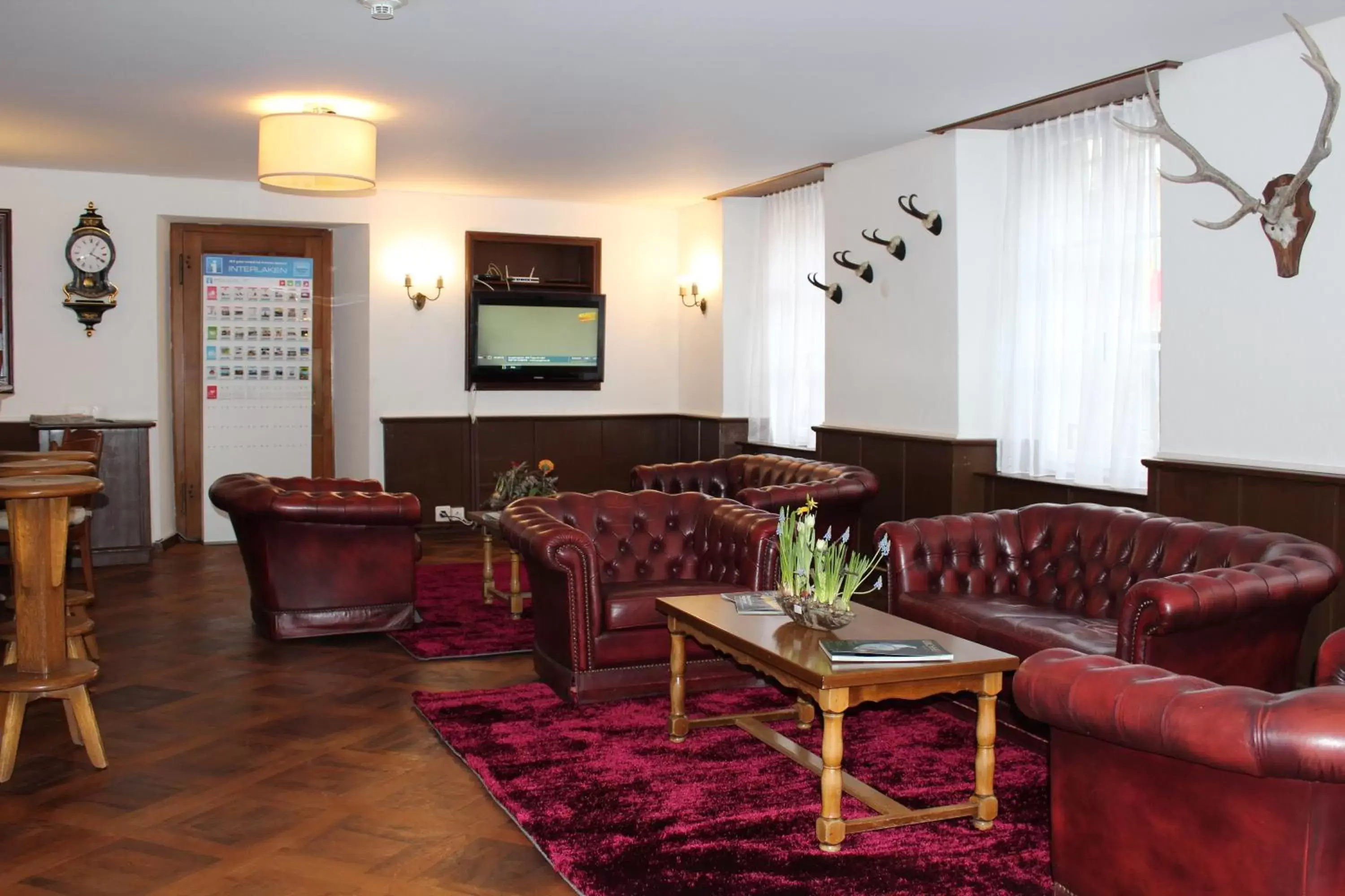 Communal lounge/ TV room, Lounge/Bar in Hotel Weisses Kreuz