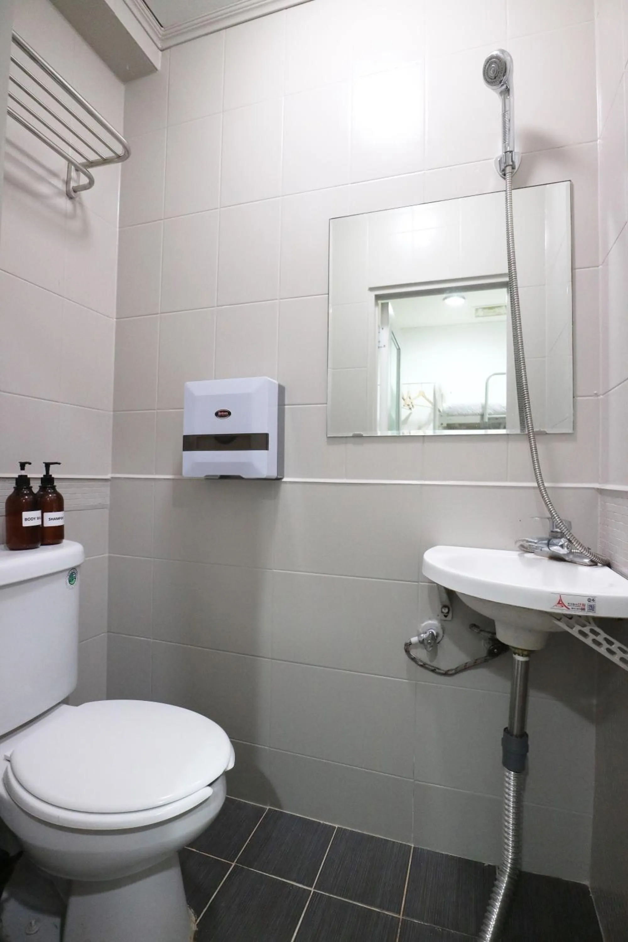 Hostel Korea - Original