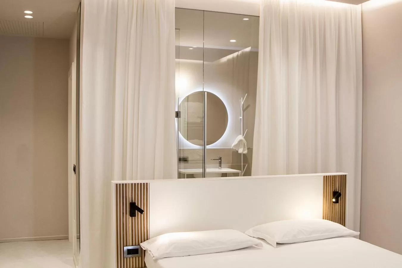 Photo of the whole room, Bed in Hotel Corallo