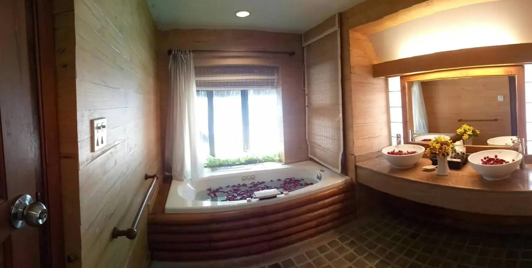 Bathroom in Sunset Park Resort And Spa - SHA Plus