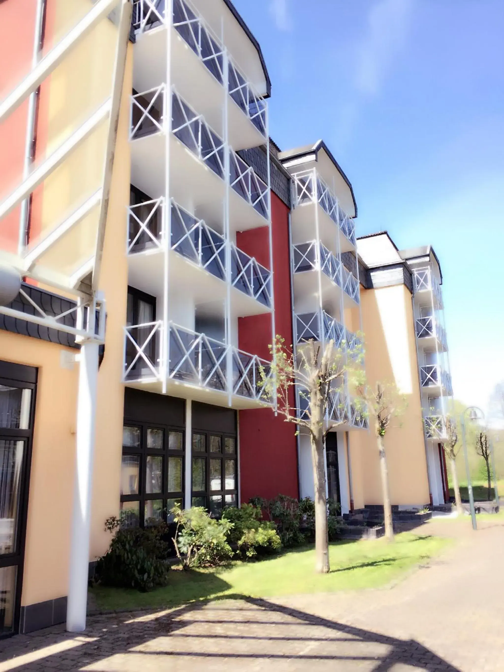 Facade/entrance, Property Building in Hotel am Park