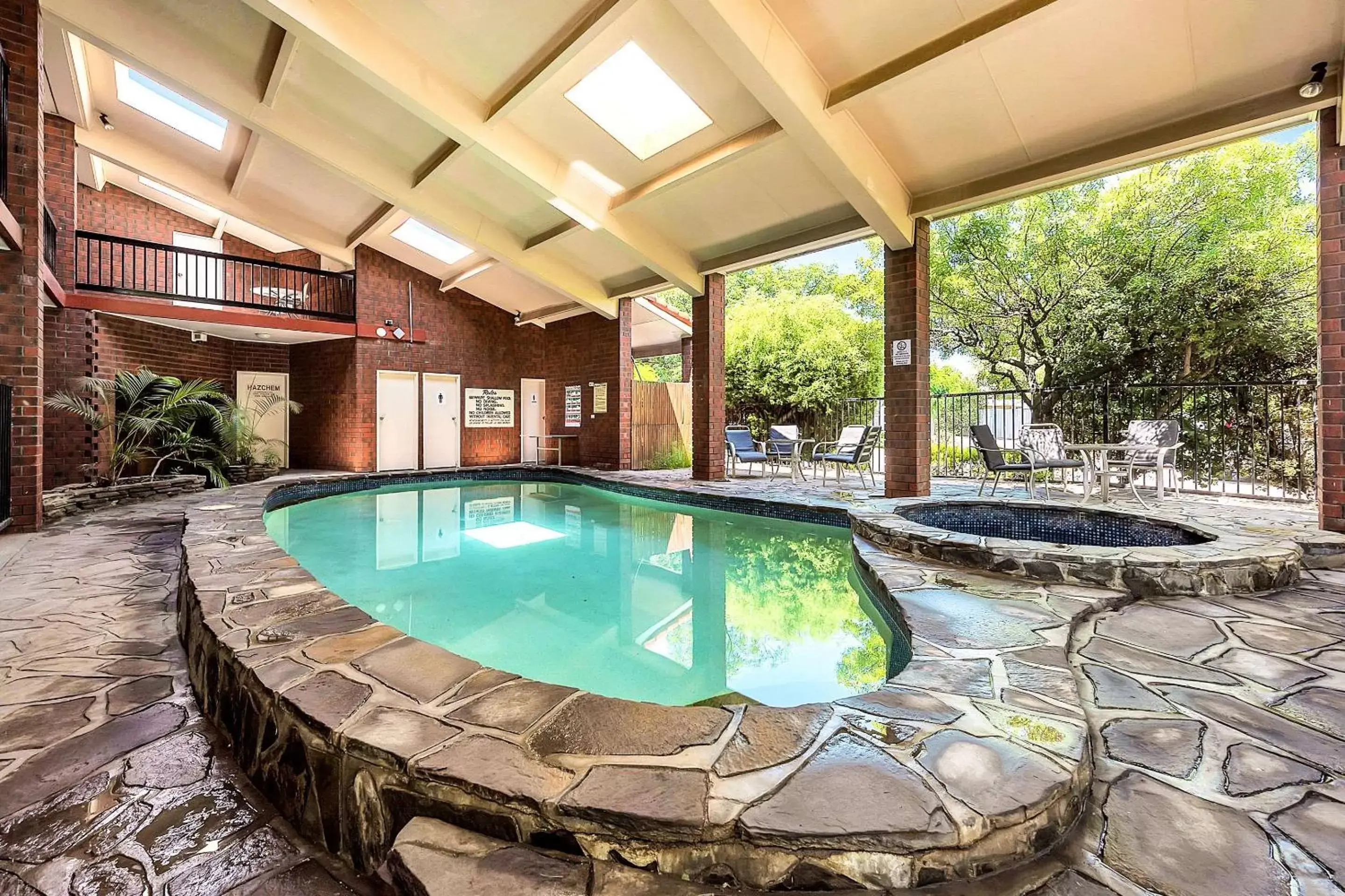 Pool view, Swimming Pool in Comfort Inn & Suites Sombrero