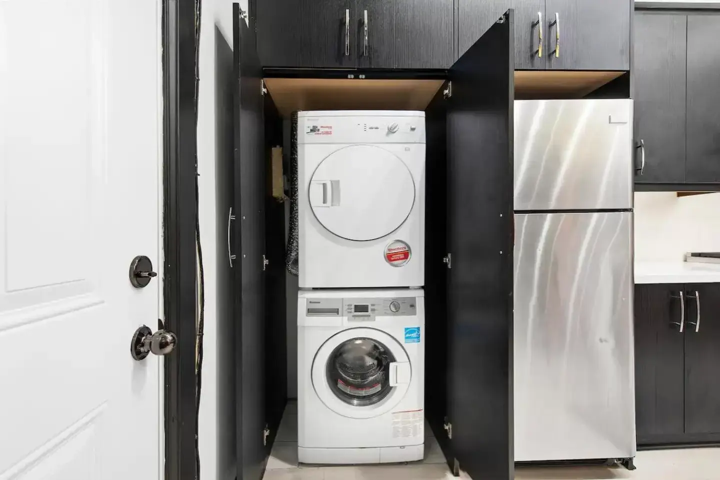 washing machine, Bathroom in Queen Street Lofts