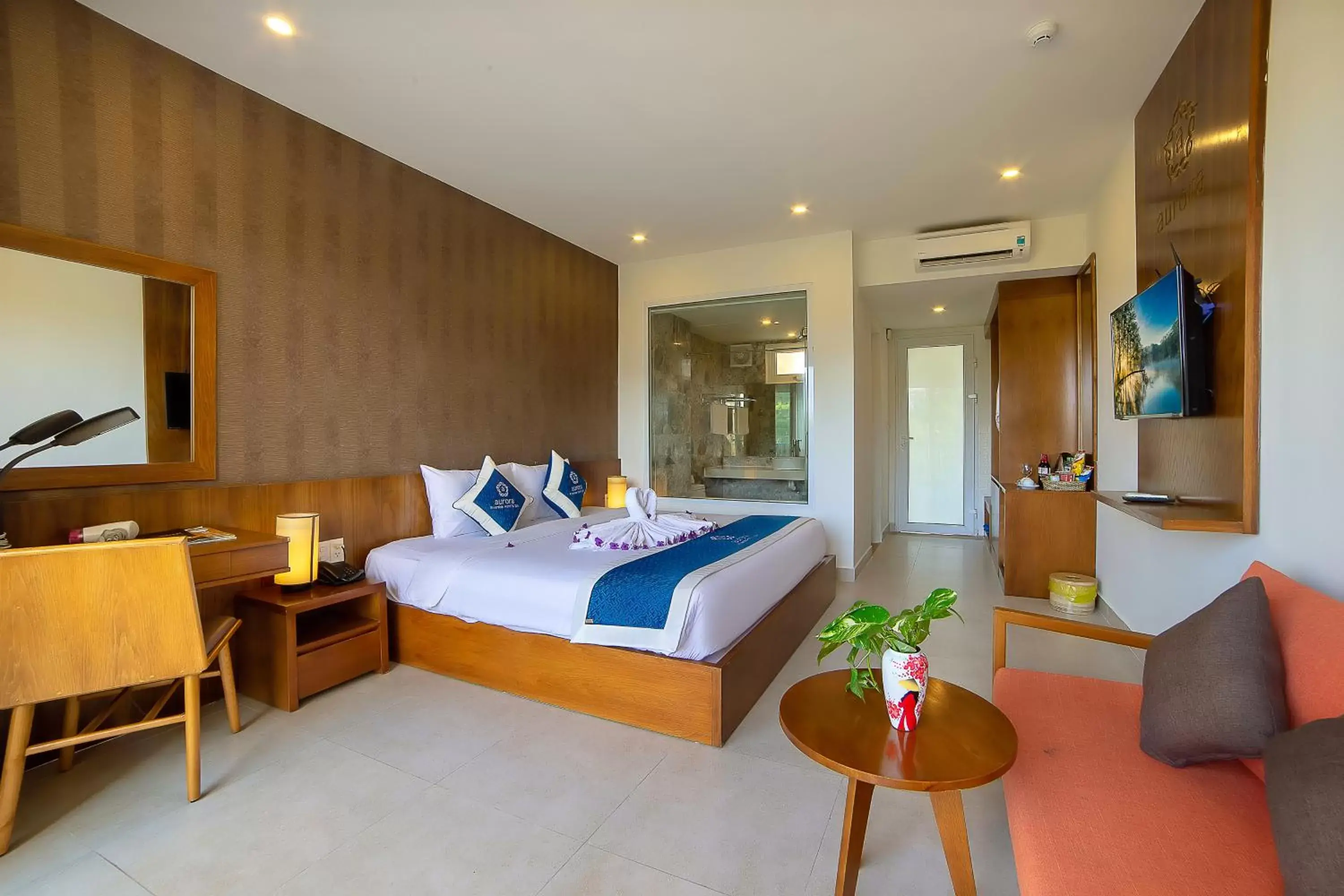 Photo of the whole room, Bed in Hoi An Aurora Riverside Hotel and Spa Photo of the whole room, Bed in Hoi An Aurora Riverside Hotel and Spa
