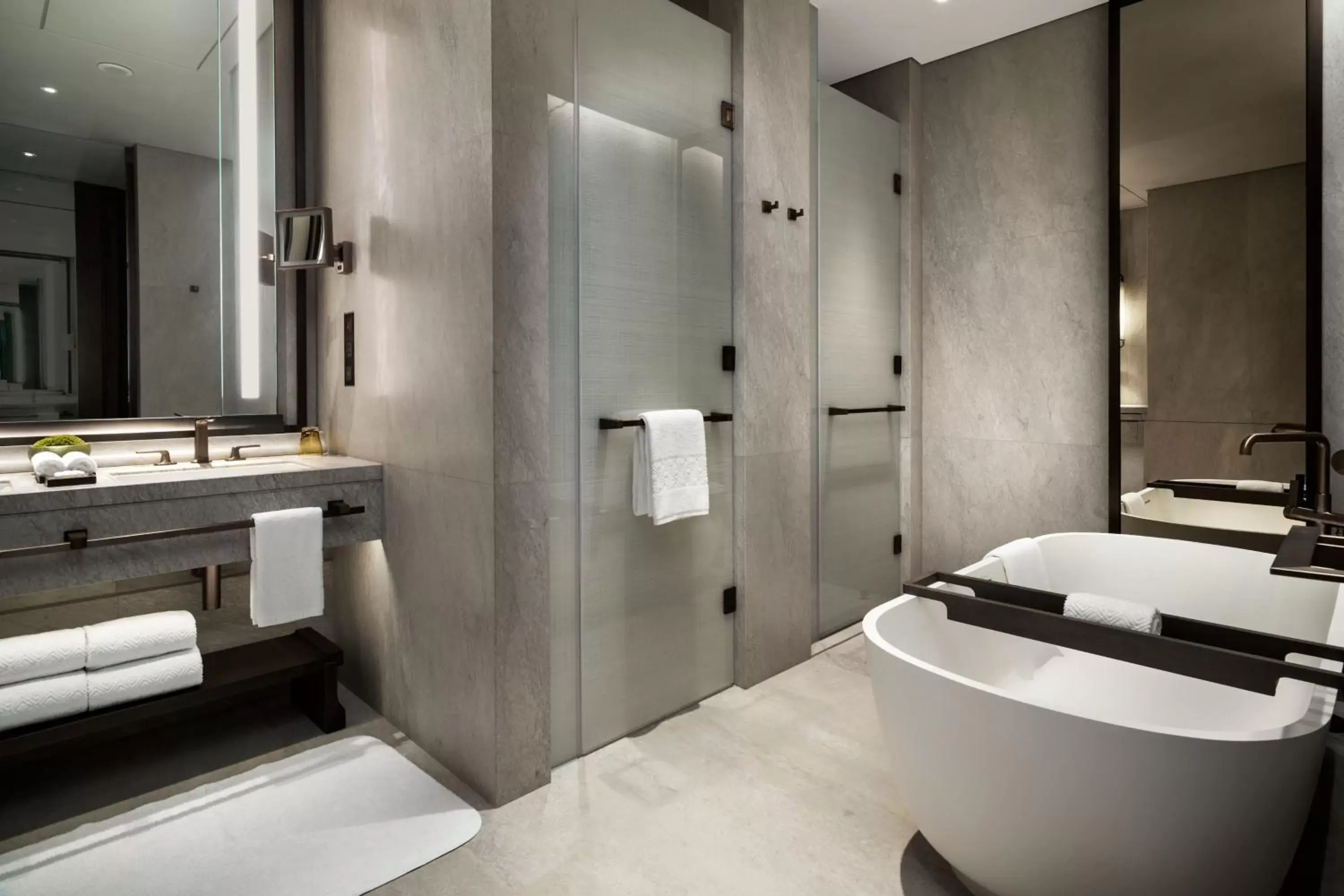 Bathroom in The St. Regis Hong Kong