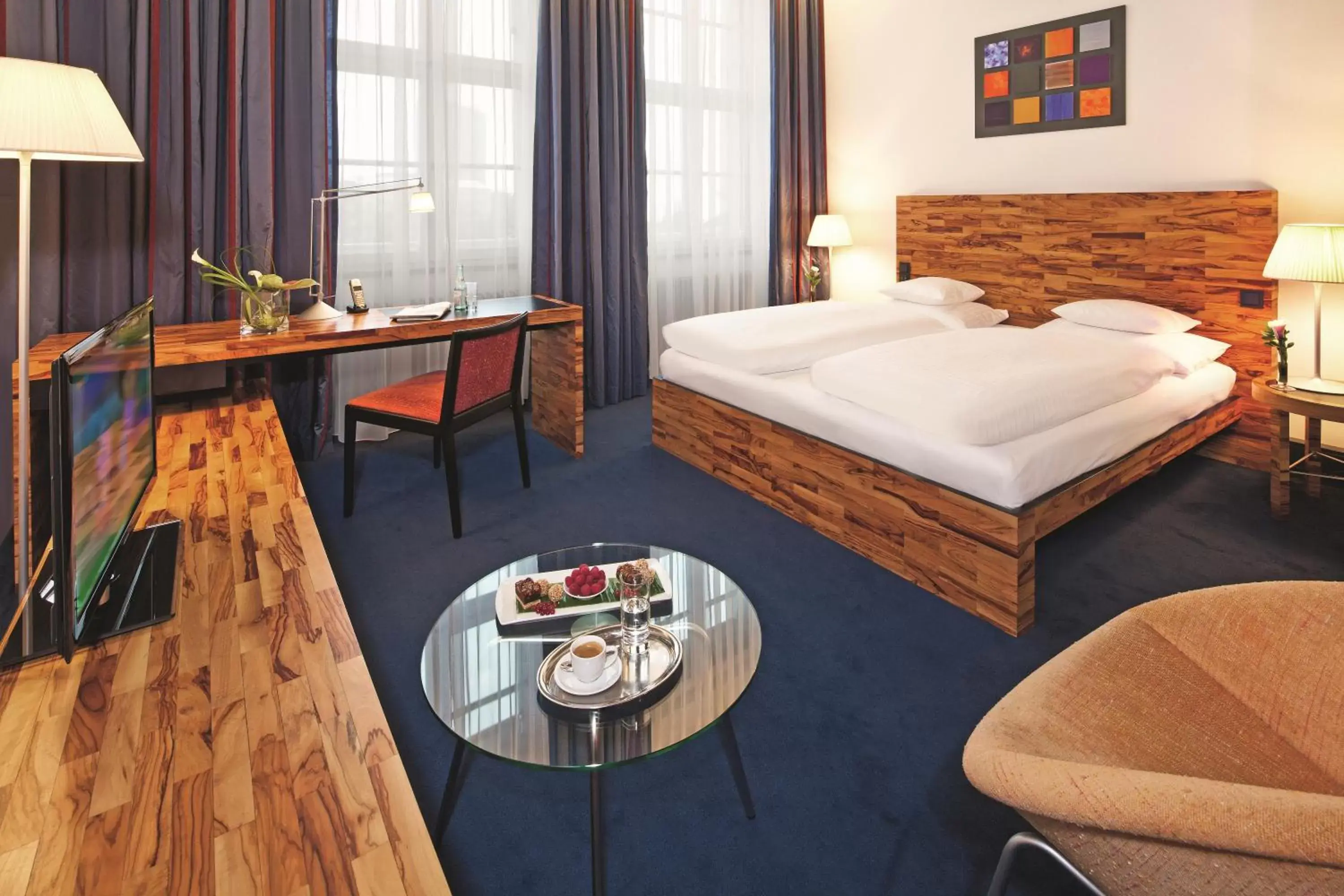 City view, Room Photo in Mövenpick Hotel Berlin Am Potsdamer Platz City view, Room Photo in Mövenpick Hotel Berlin Am Potsdamer Platz