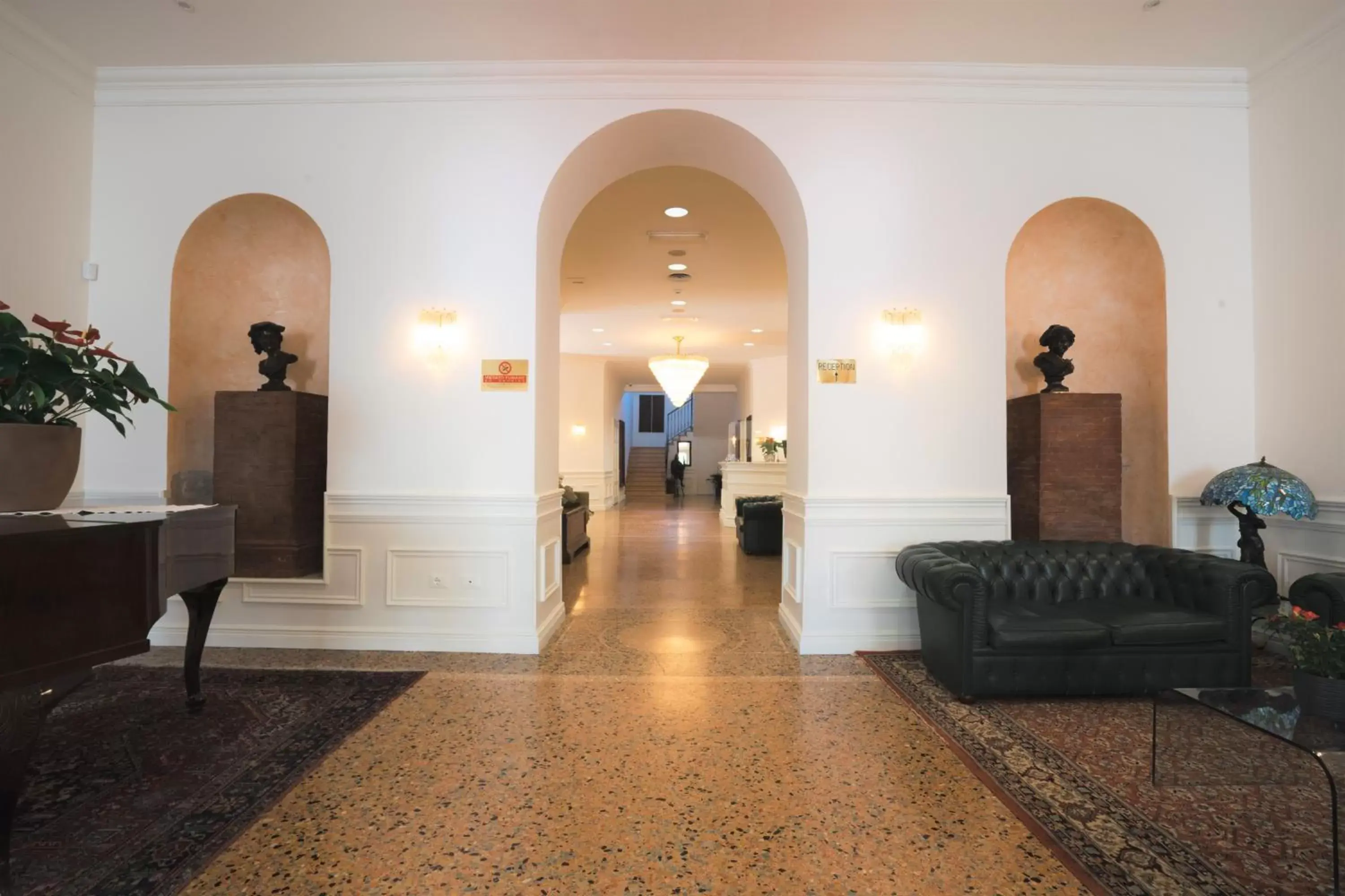 Lobby or reception, Lobby/Reception in Rechigi Park Hotel