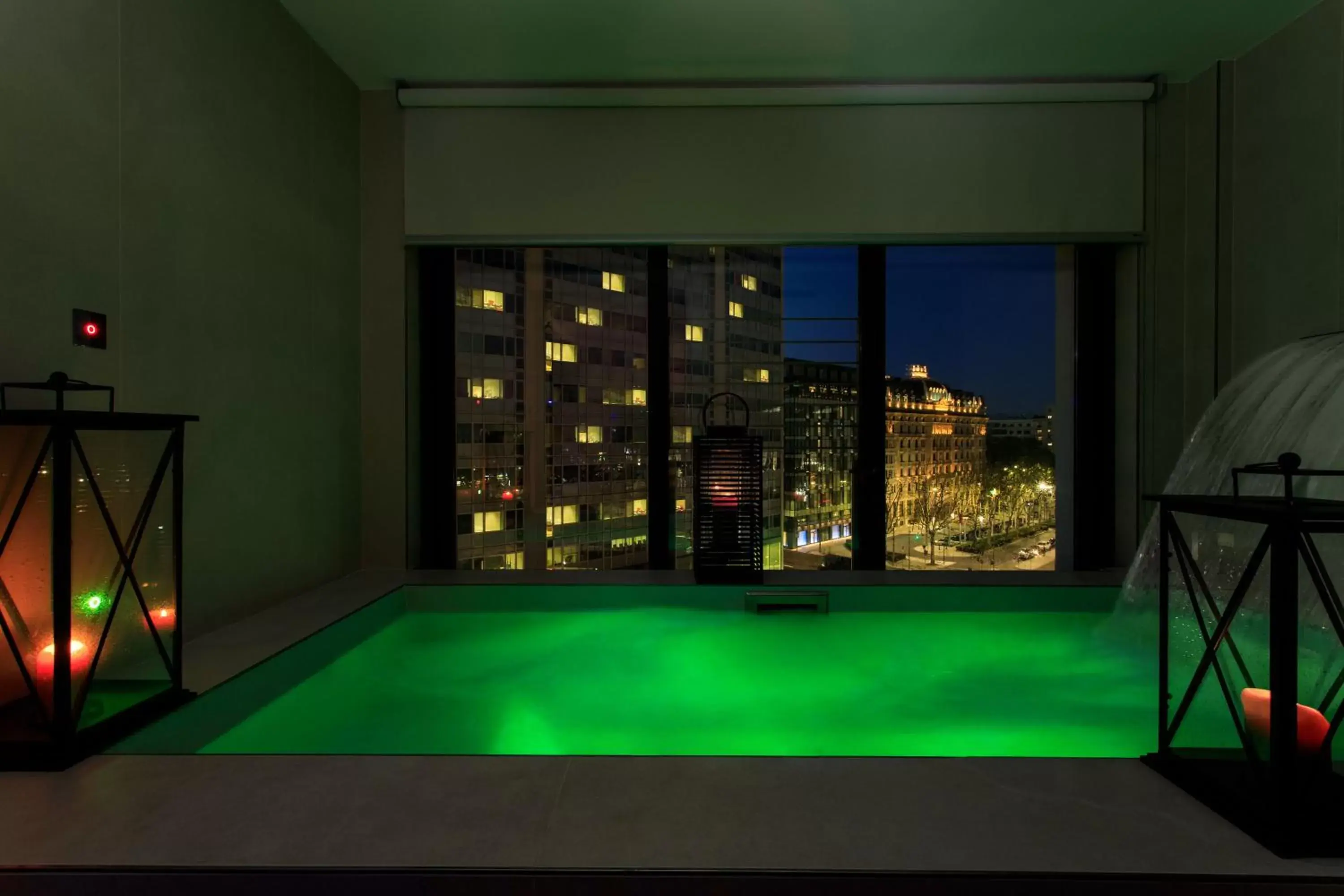 Night, Swimming Pool in iQ Hotel Milano