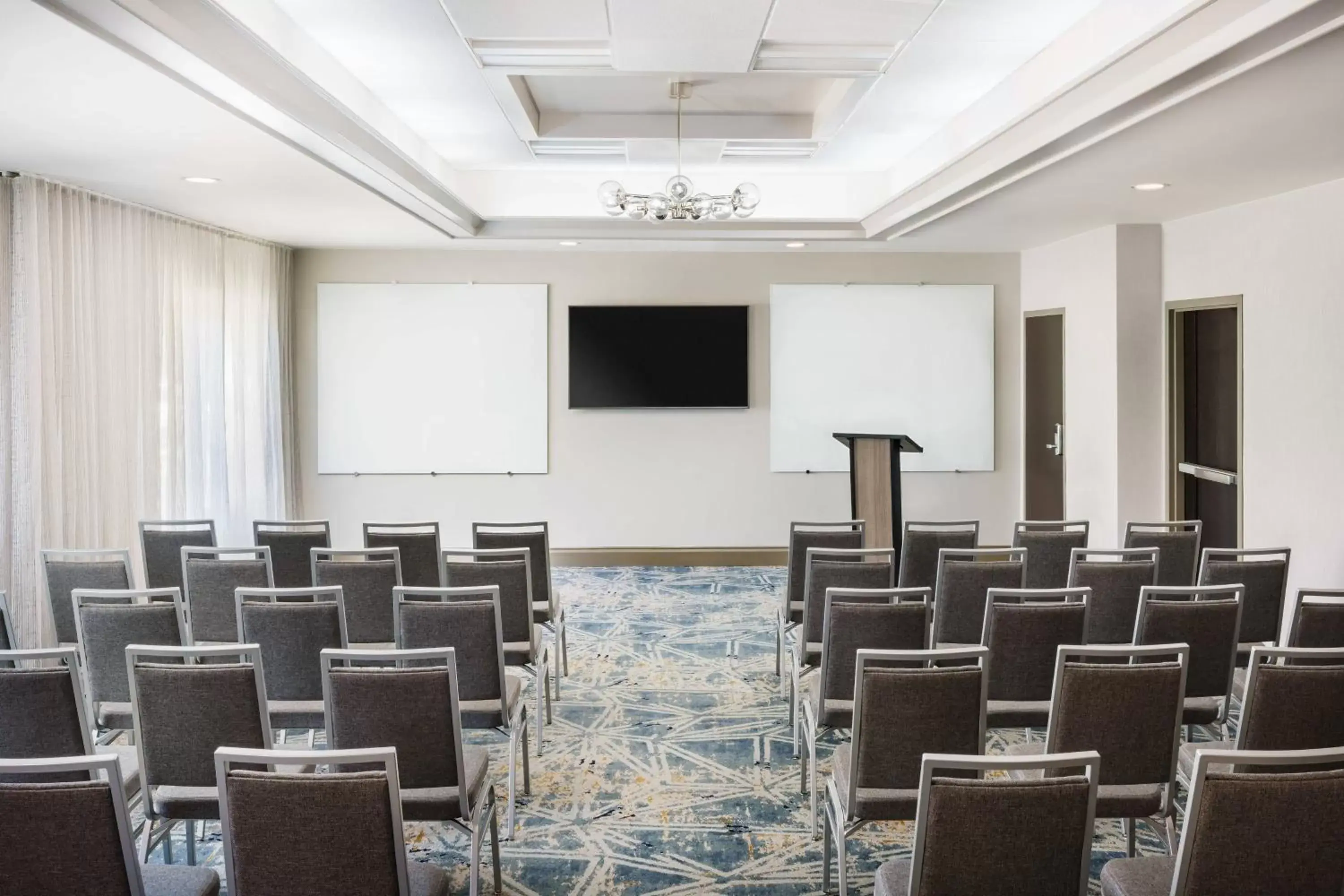 Meeting/conference room in Courtyard by Marriott Orlando Downtown