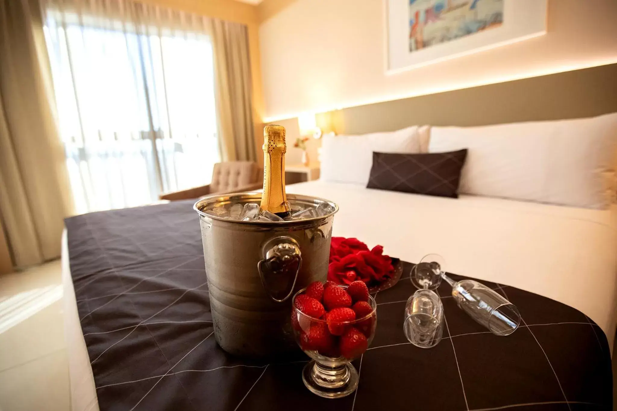 Bedroom, Bed in Cullinan Hplus Premium Bedroom, Bed in Cullinan Hplus Premium