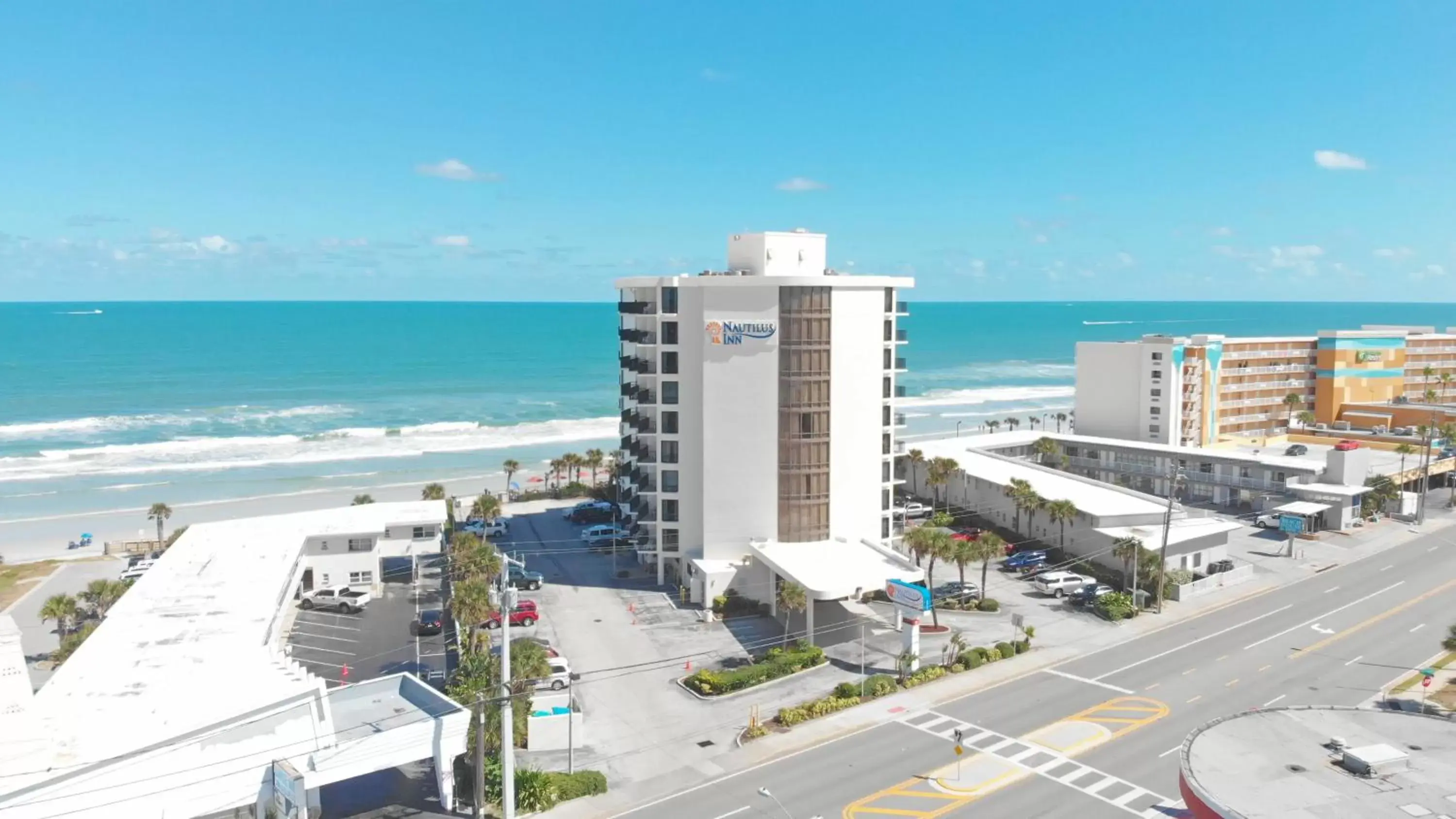 Property building, Bird's-eye View in Nautilus Inn - Daytona Beach