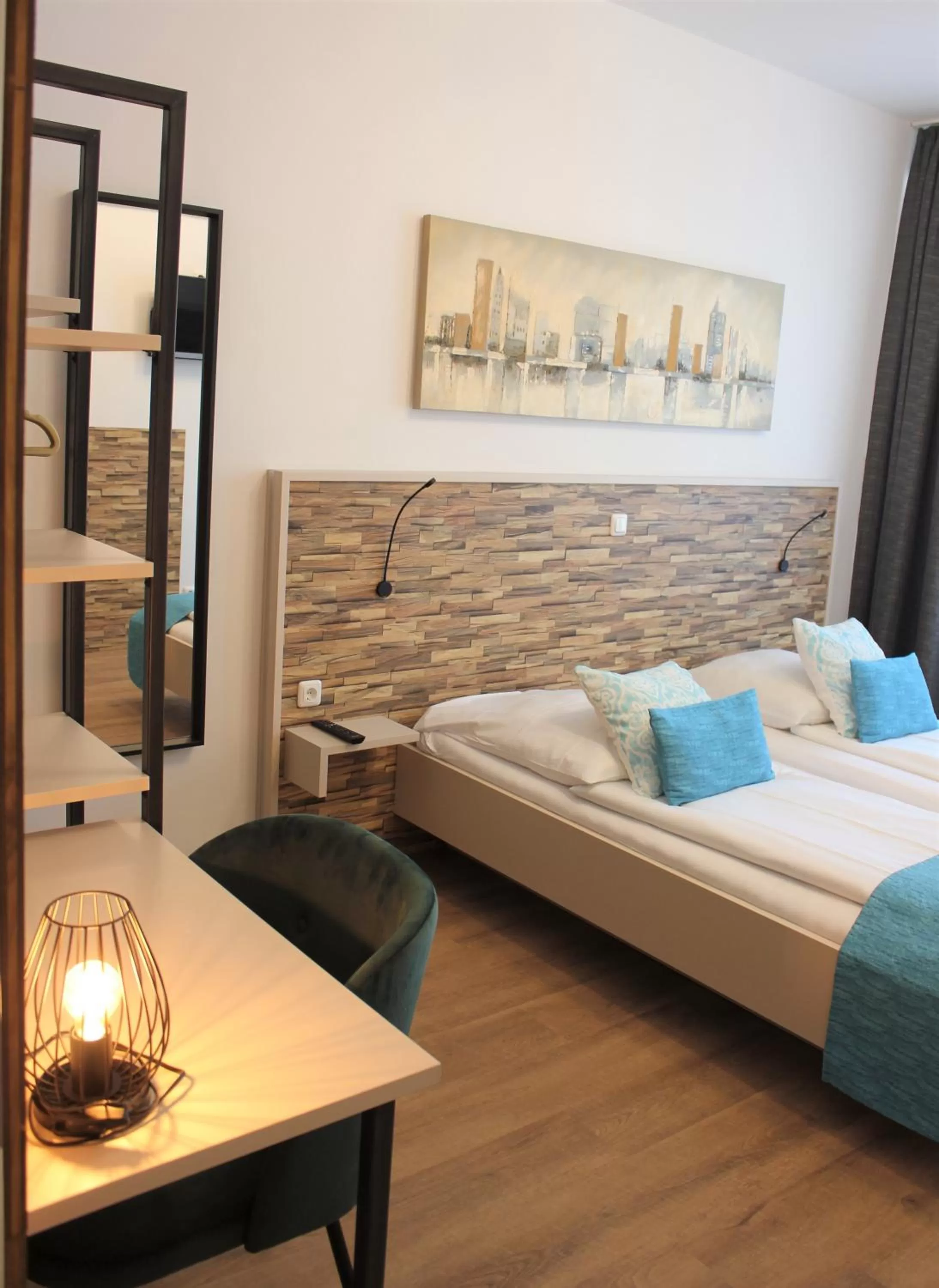 Photo of the whole room, Bed in Am Blumenhaus